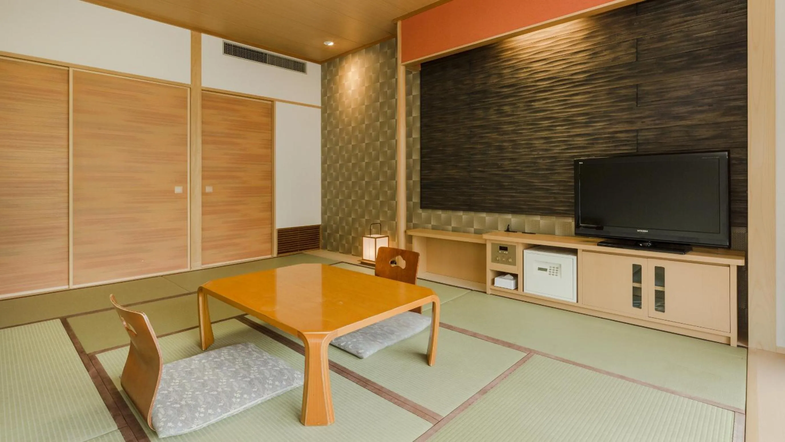 Photo of the whole room in Diamond Arima Onsen Society