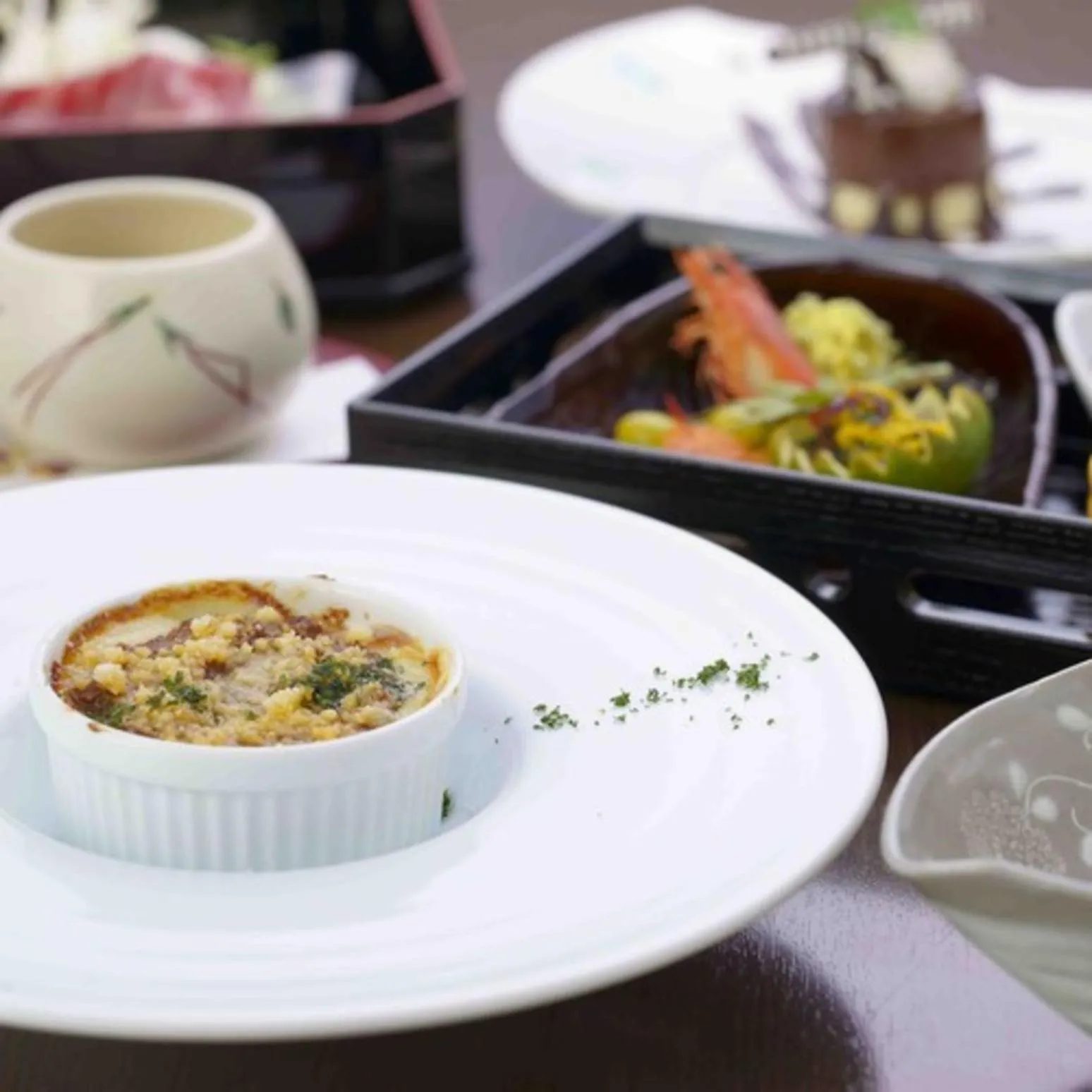 Restaurant/places to eat in Diamond Arima Onsen Society