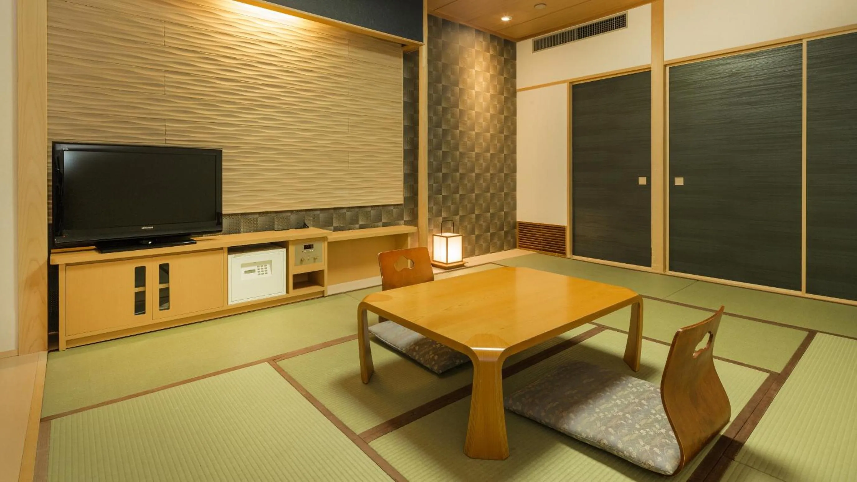 Photo of the whole room in Diamond Arima Onsen Society