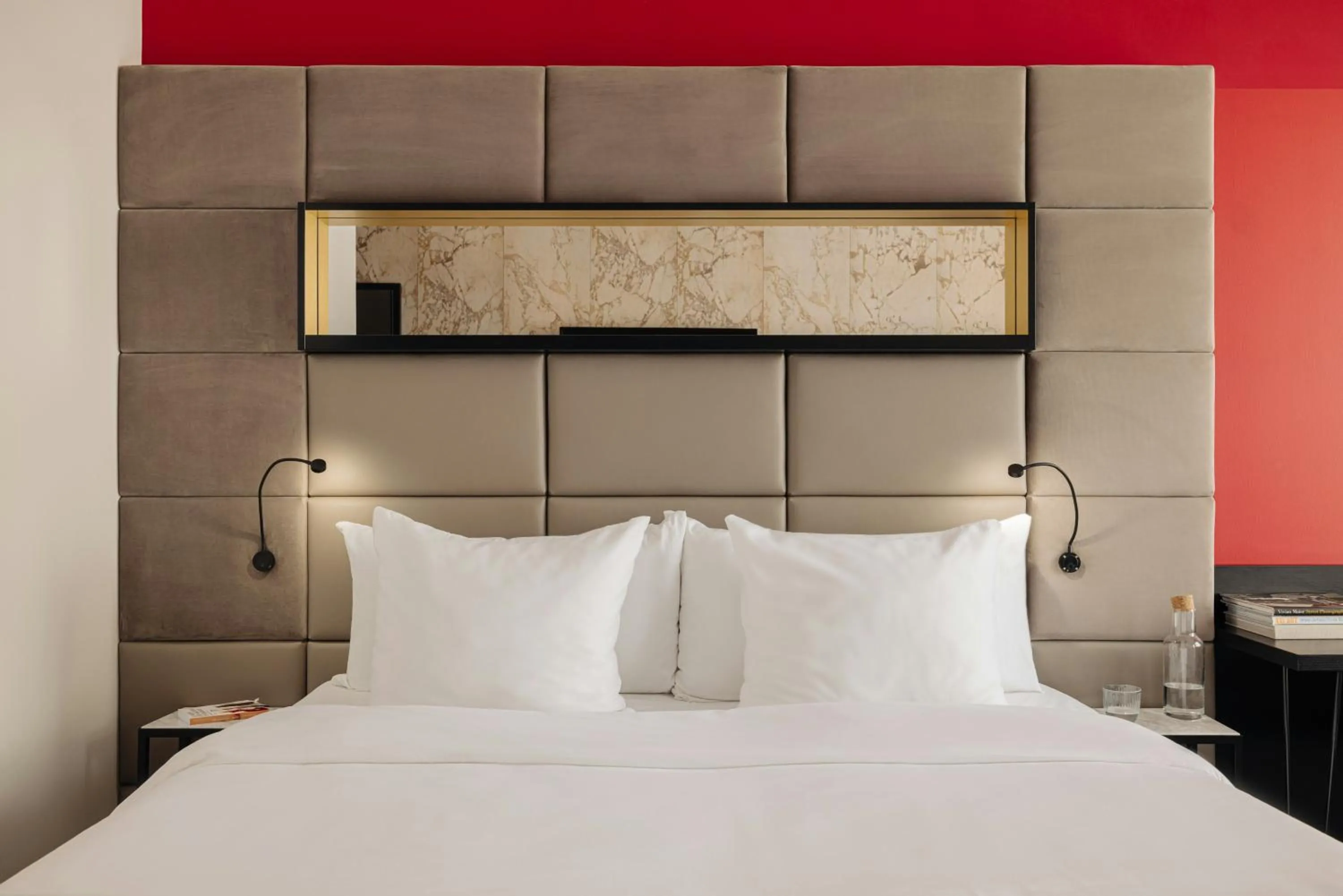 Photo of the whole room, Bed in Leonardo Boutique Hotel The Lancaster Amsterdam