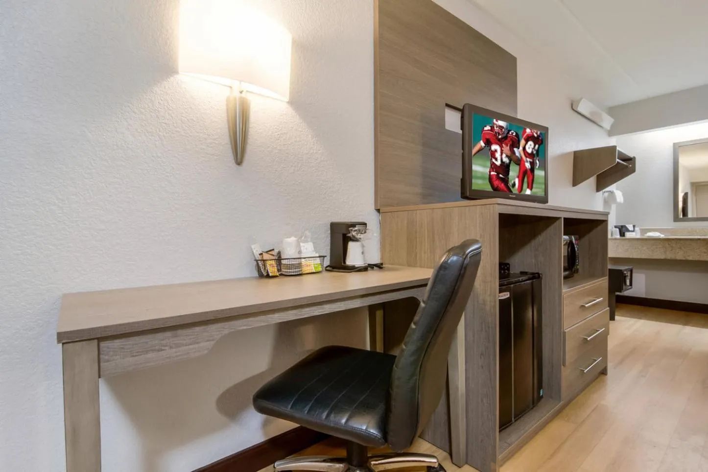 Photo of the whole room in Red Roof Inn Durham - Duke Univ Medical Center