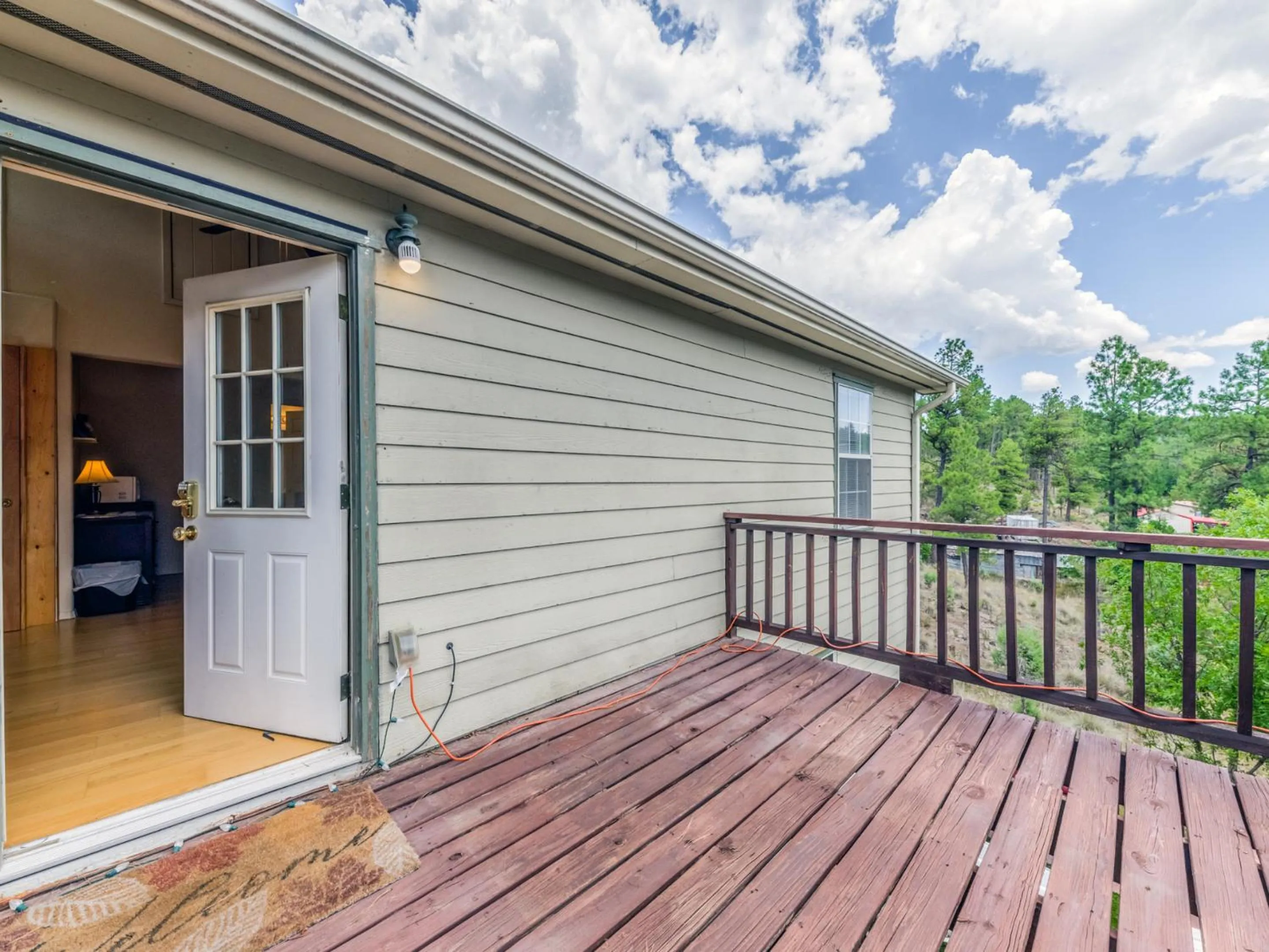 Property building in Hidden Forest Lodge