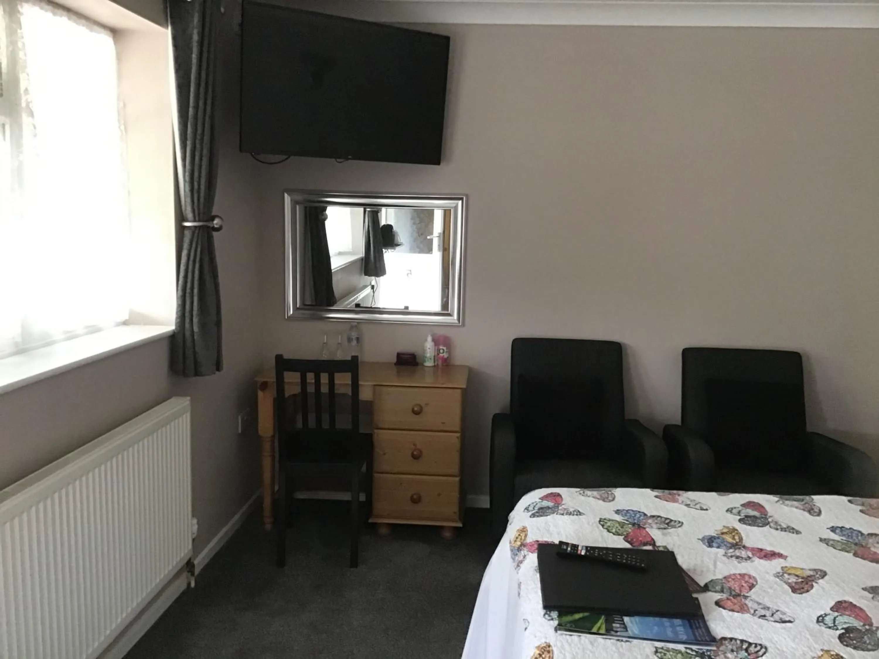 Bedroom, Bed in The New Inn Motel