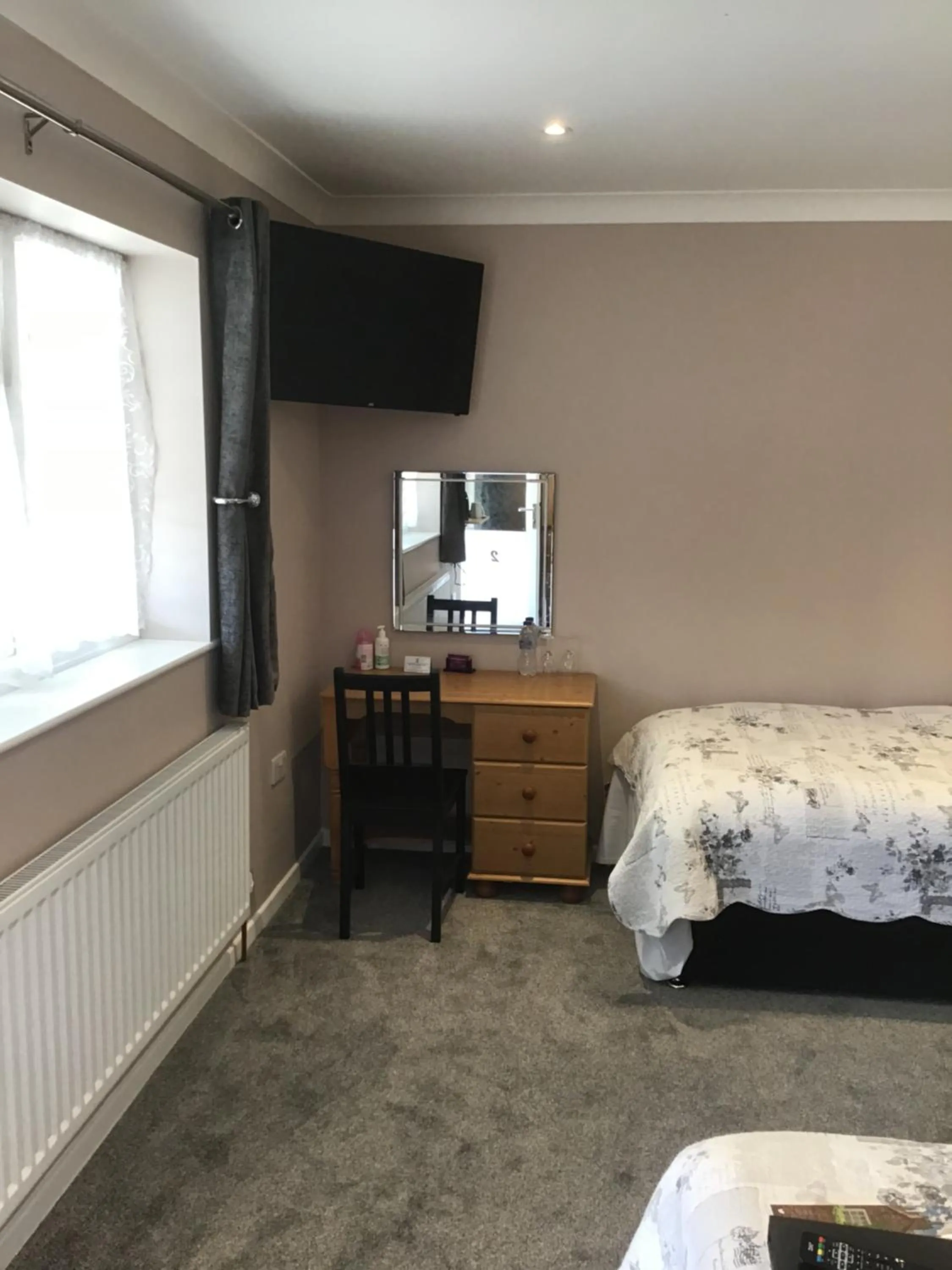 Bedroom, Bed in The New Inn Motel