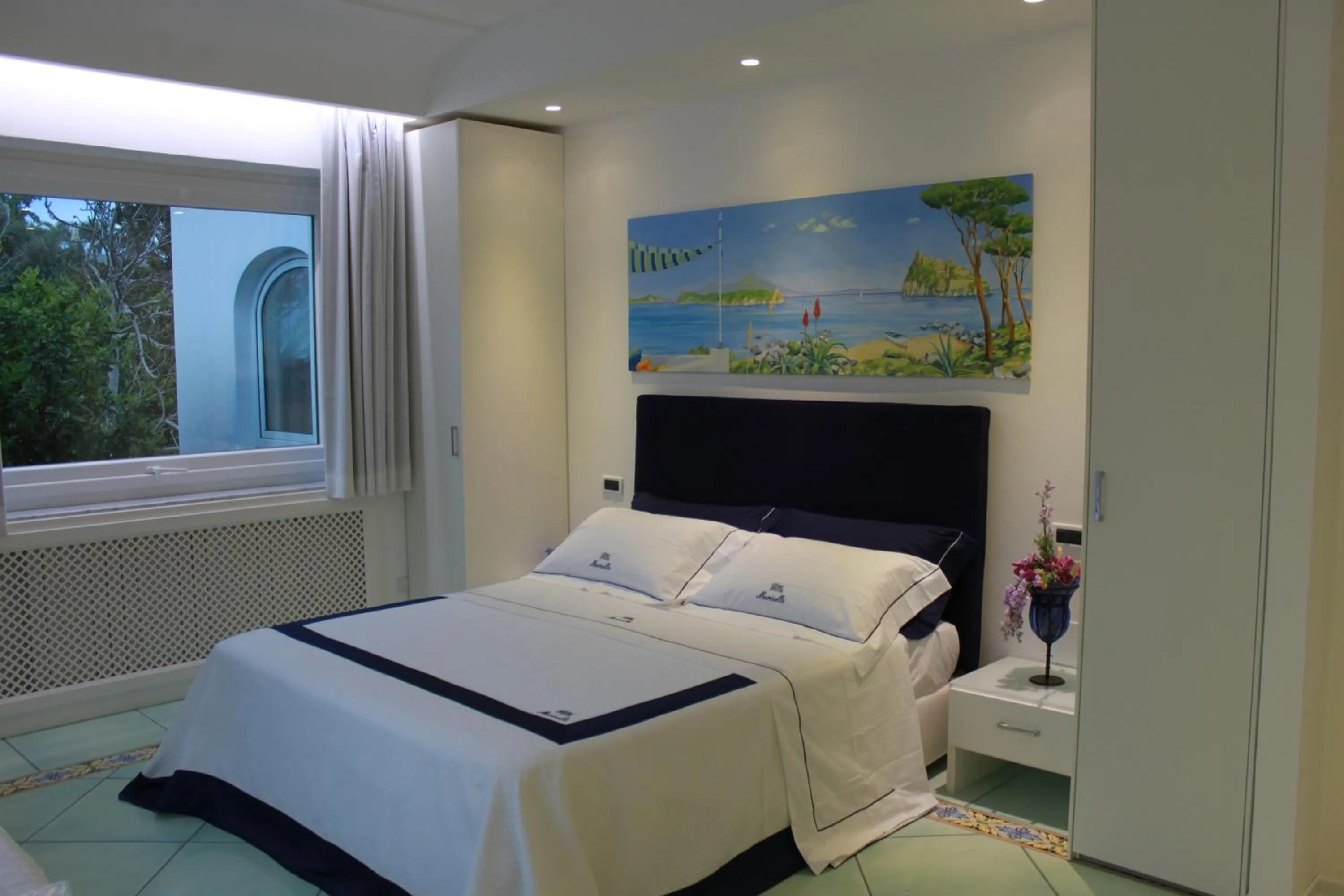 Photo of the whole room, Bed in Villa Marinella
