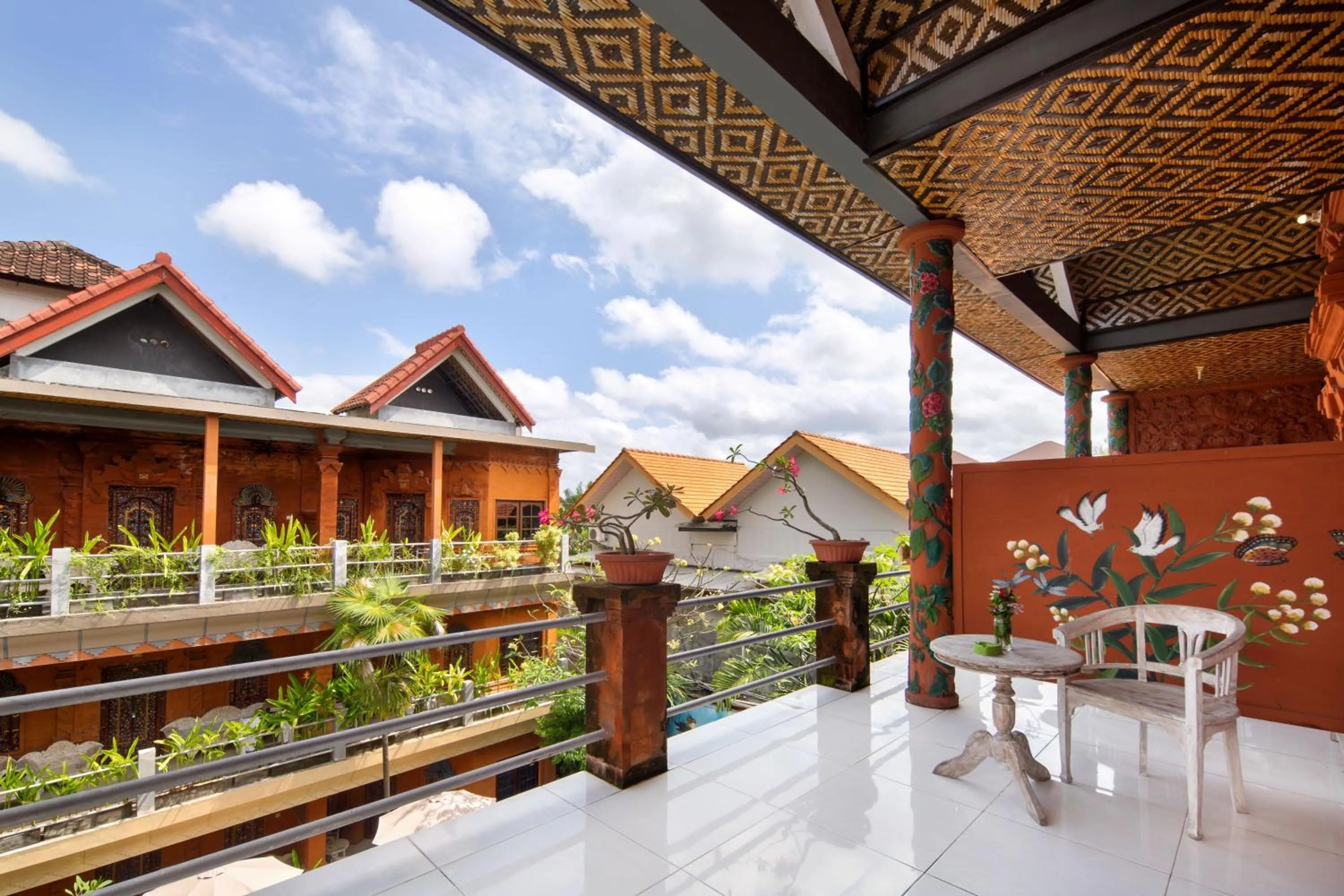Balcony/Terrace in Lumbung Sari Hotel Legian