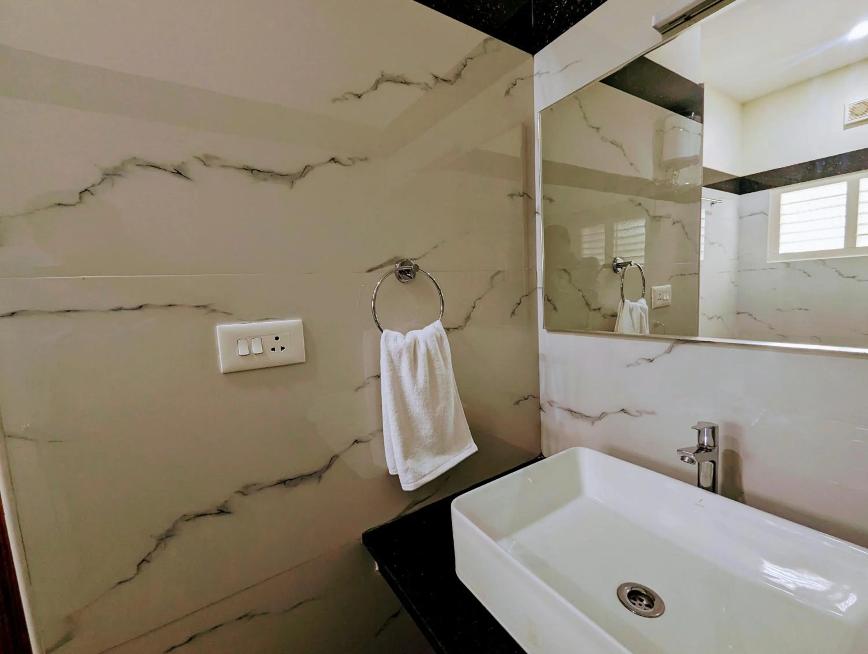 Shower in TPC Camphor