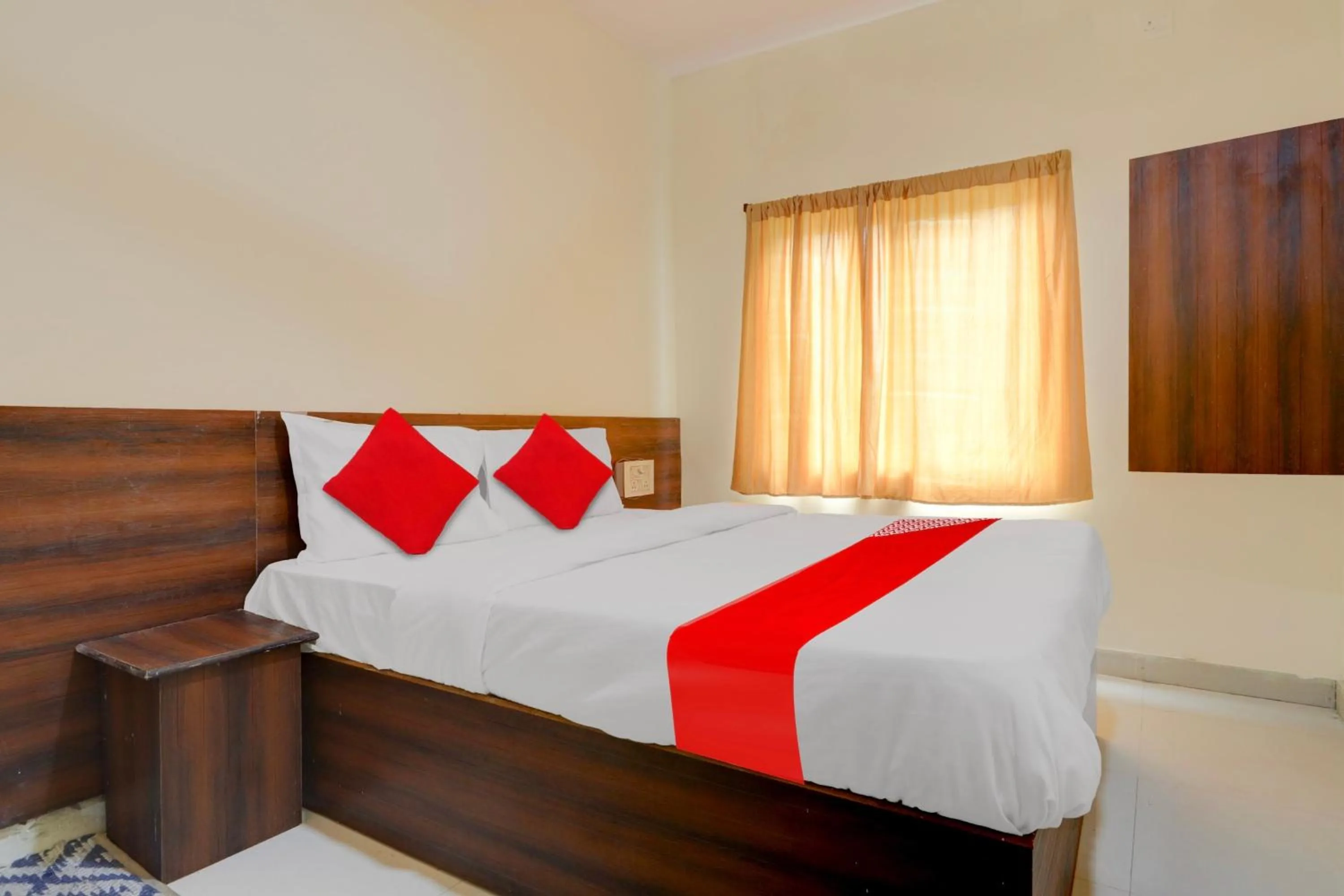 Classic Triple Room - single occupancy in HOTEL O SHAZEB INTERNATIONAL