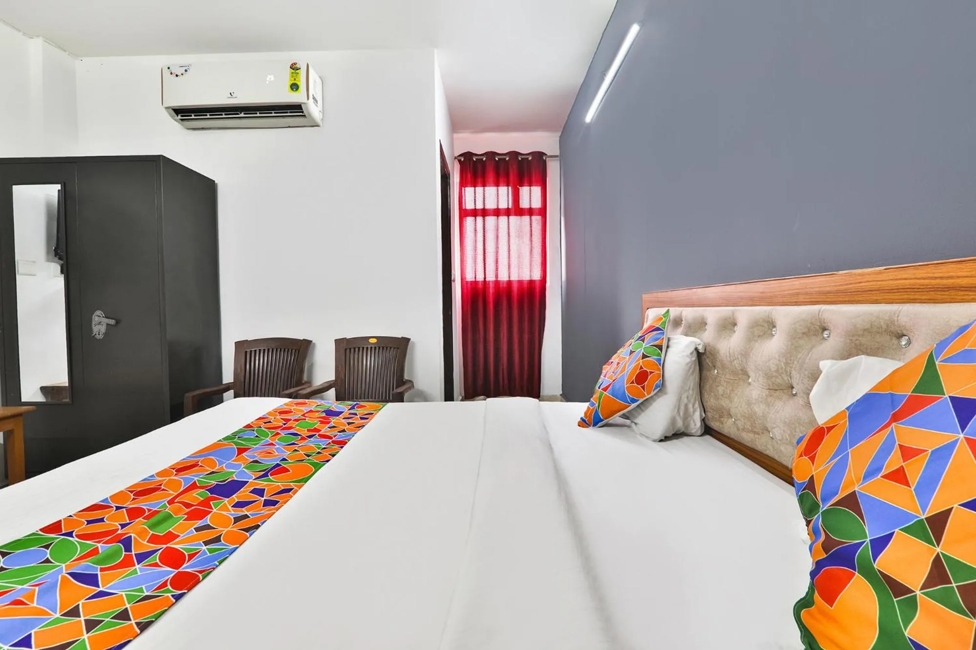 Bedroom, Bed in FabHotel Raas Inn