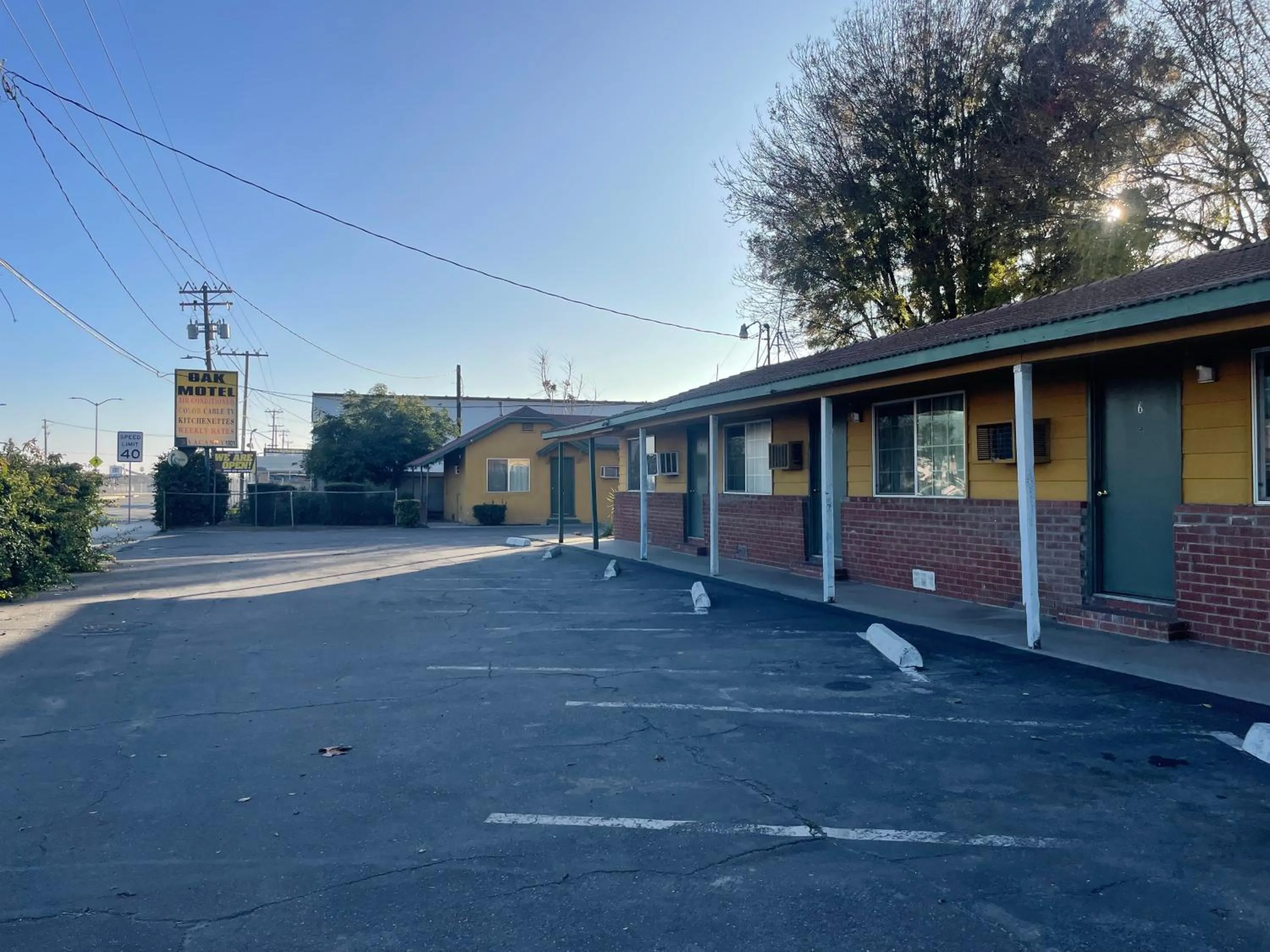 Oak Motel Modesto CA