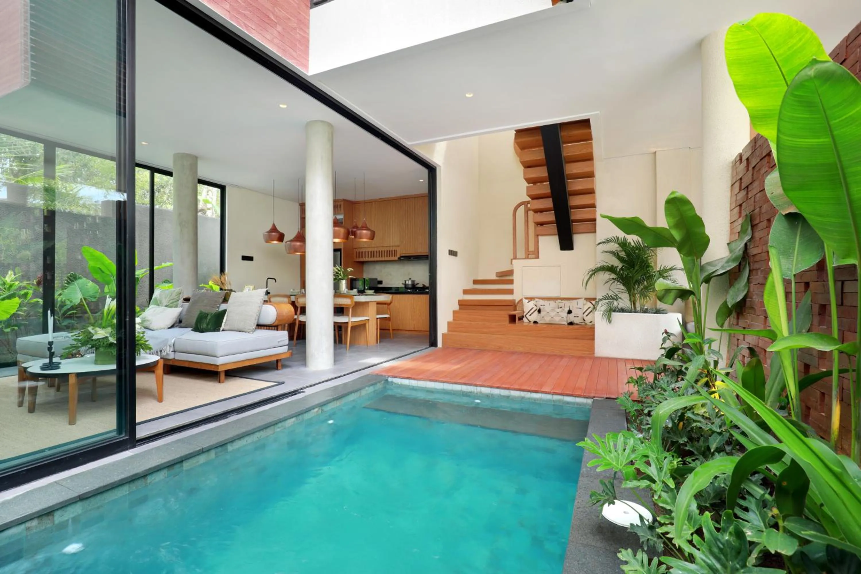 Swimming pool in Damara Village Ubud by Alaya Private Estate