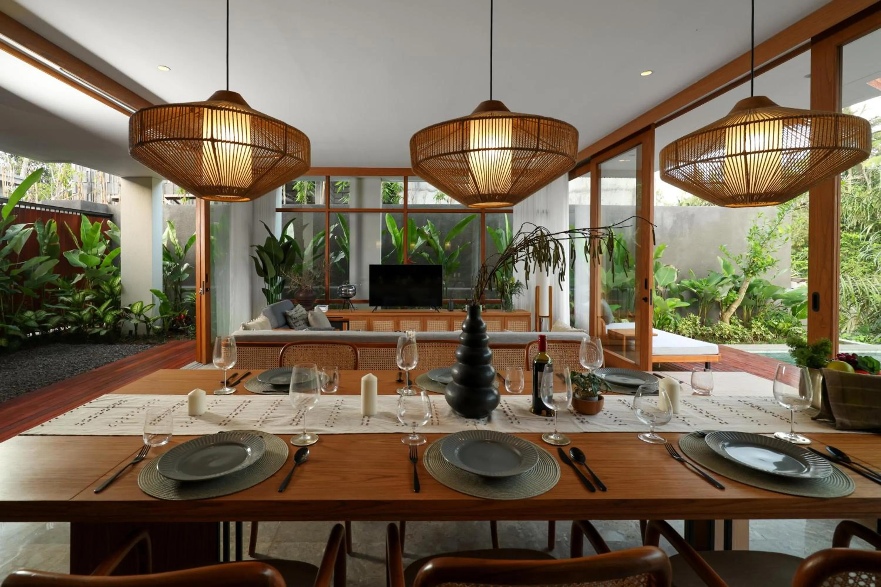 Living room in Damara Village Ubud by Alaya Private Estate