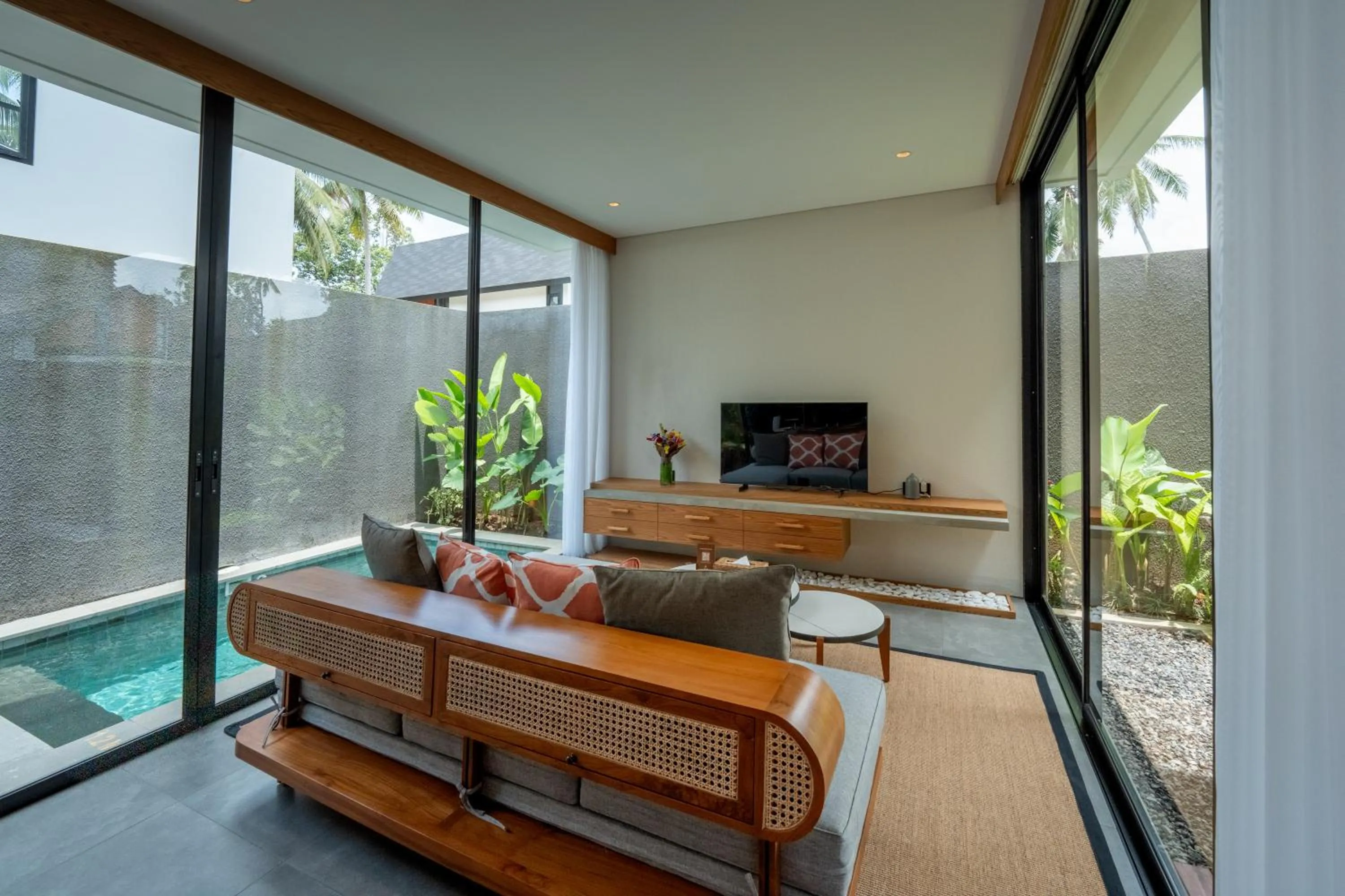 Living room in Damara Village Ubud by Alaya Private Estate