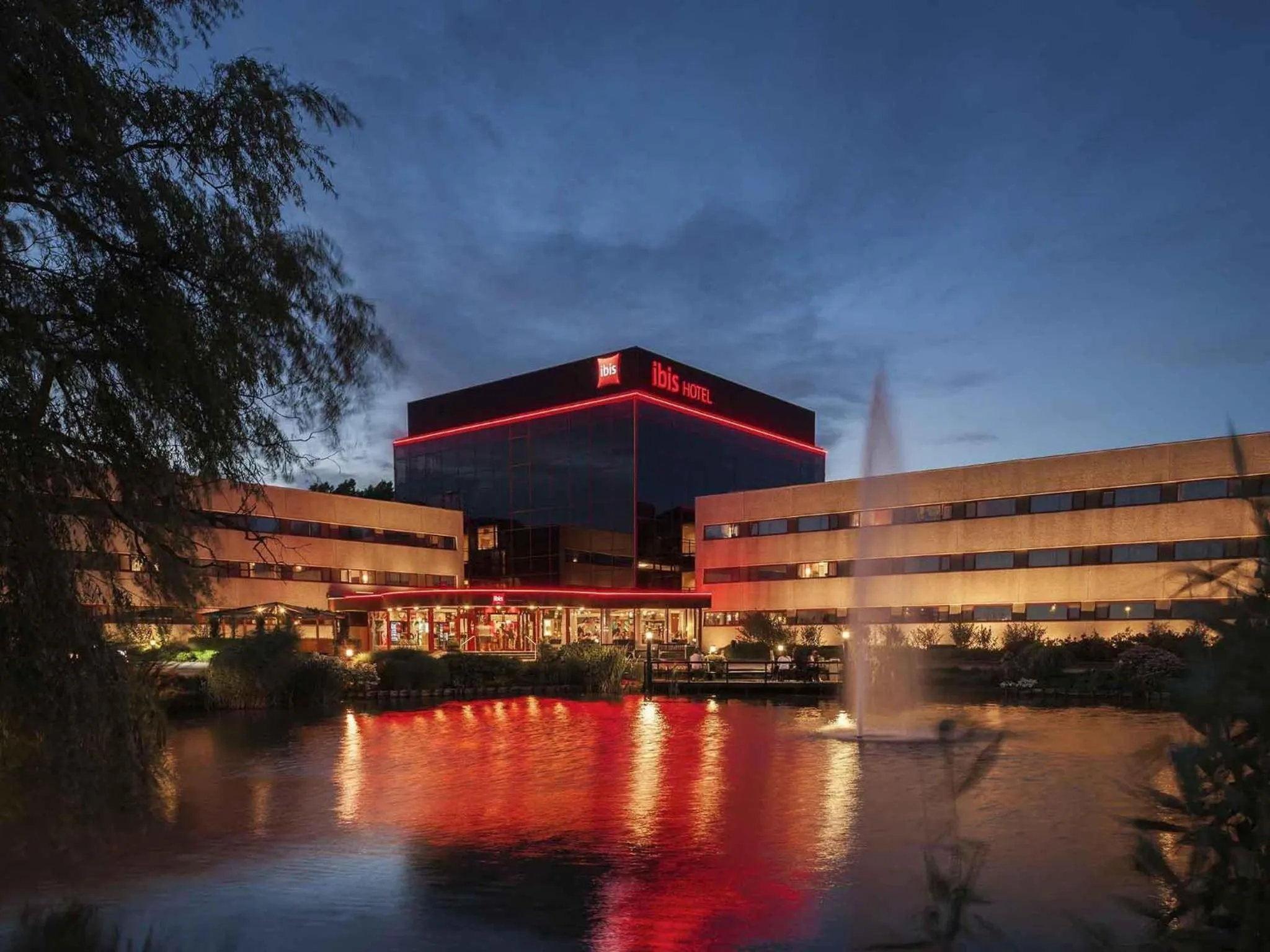 Restaurant/places to eat in Ibis Schiphol Amsterdam Airport