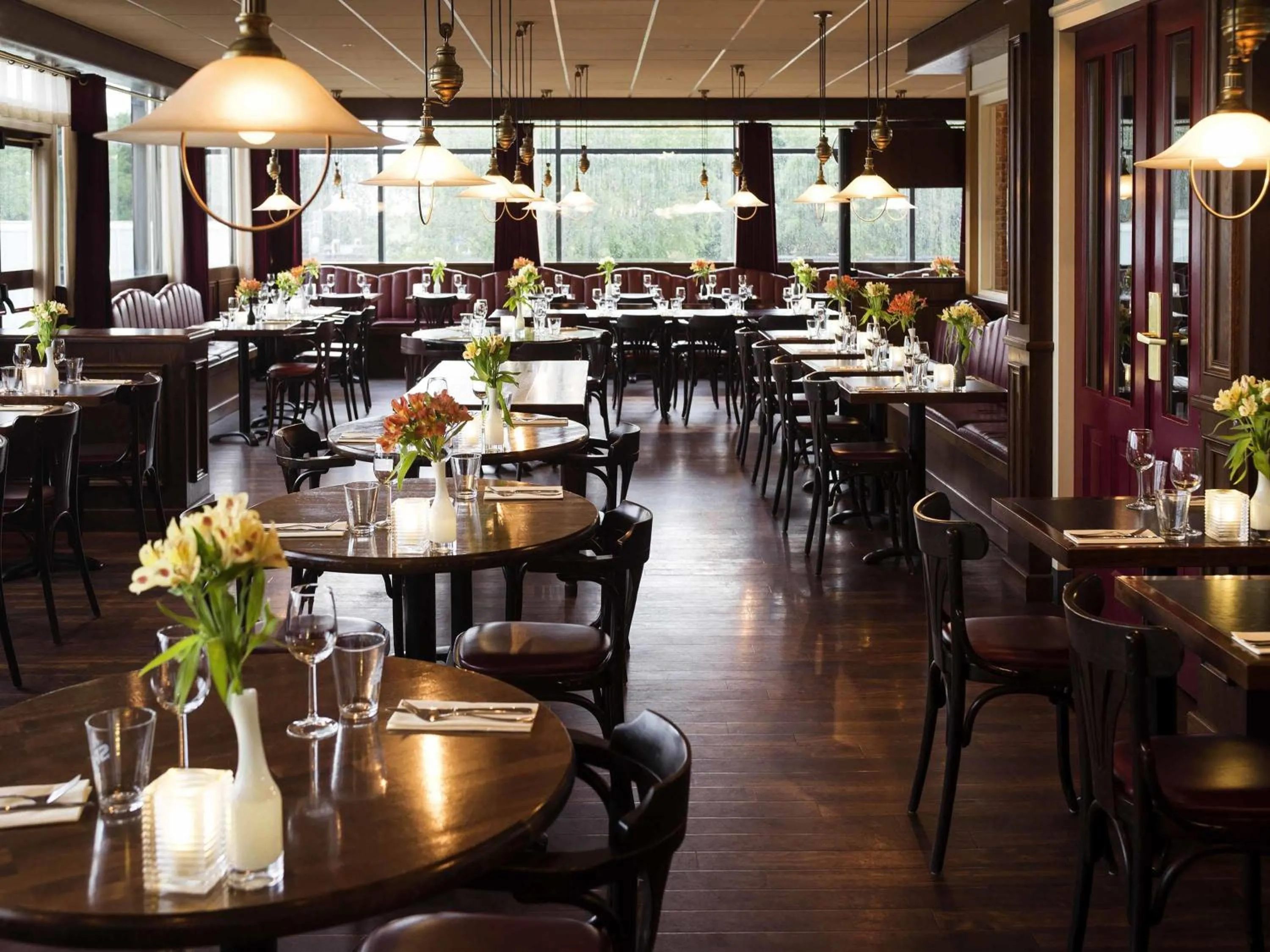 Restaurant/places to eat in Ibis Schiphol Amsterdam Airport