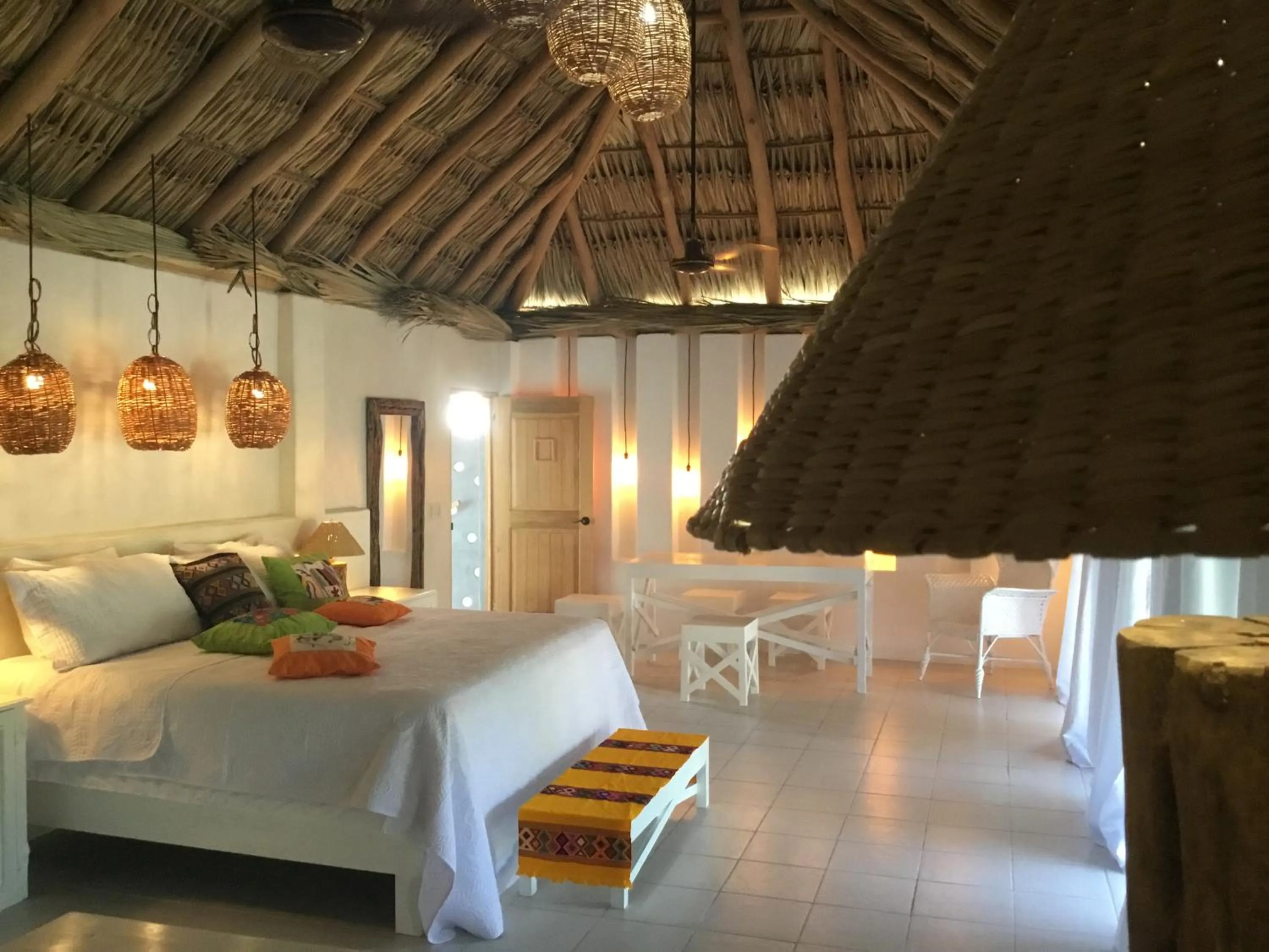 Photo of the whole room, Bed in Hacienda La Rusa