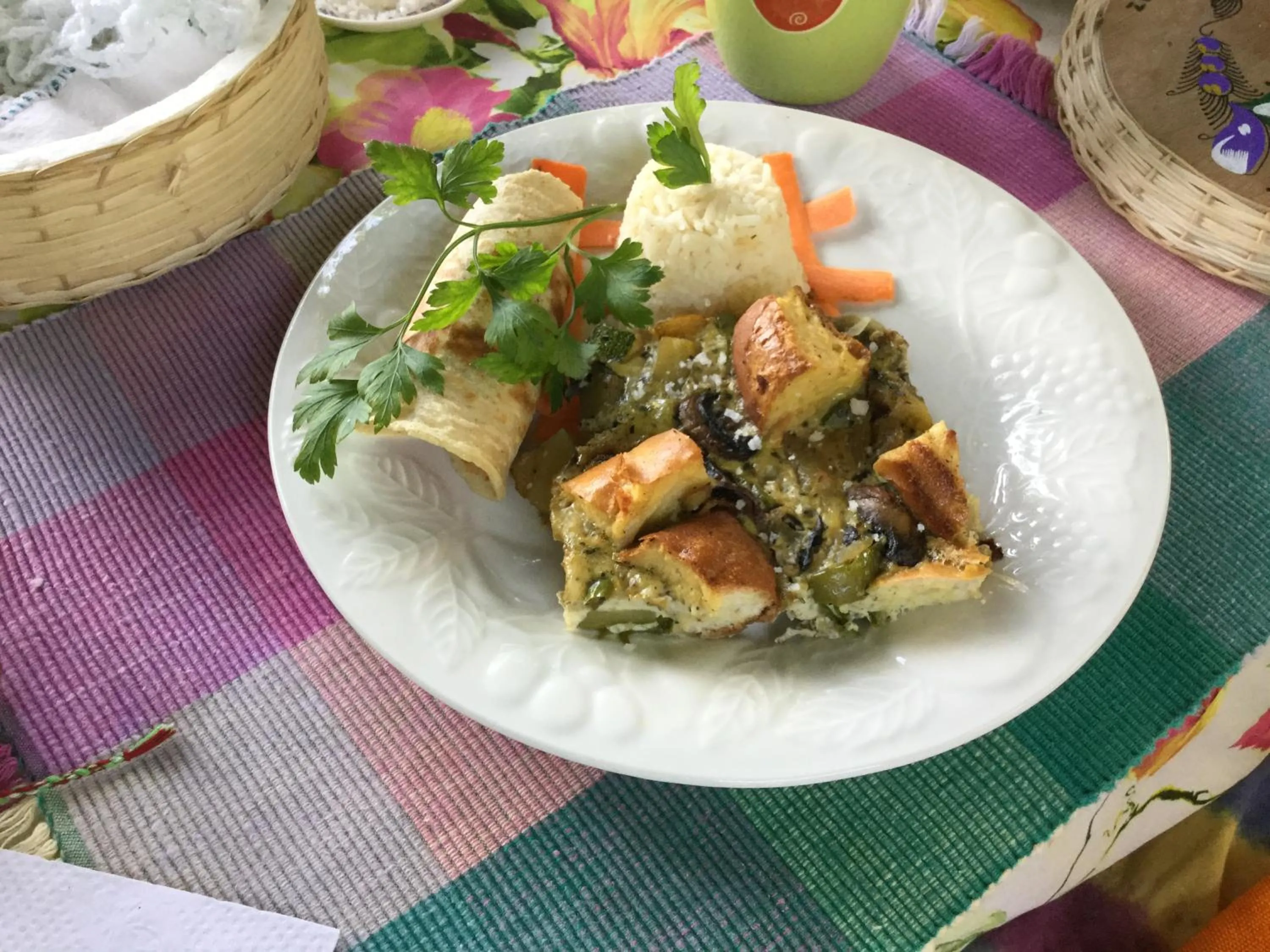 Restaurant/places to eat in Hacienda La Rusa