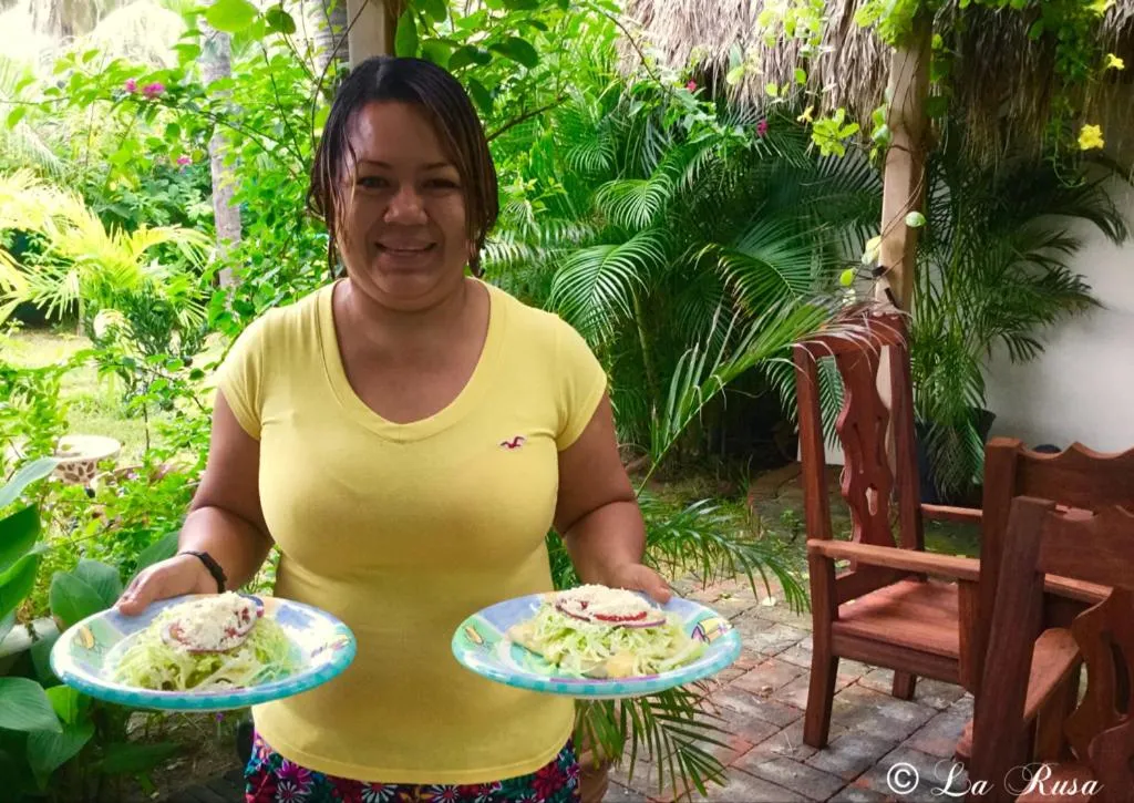 Restaurant/places to eat in Hacienda La Rusa