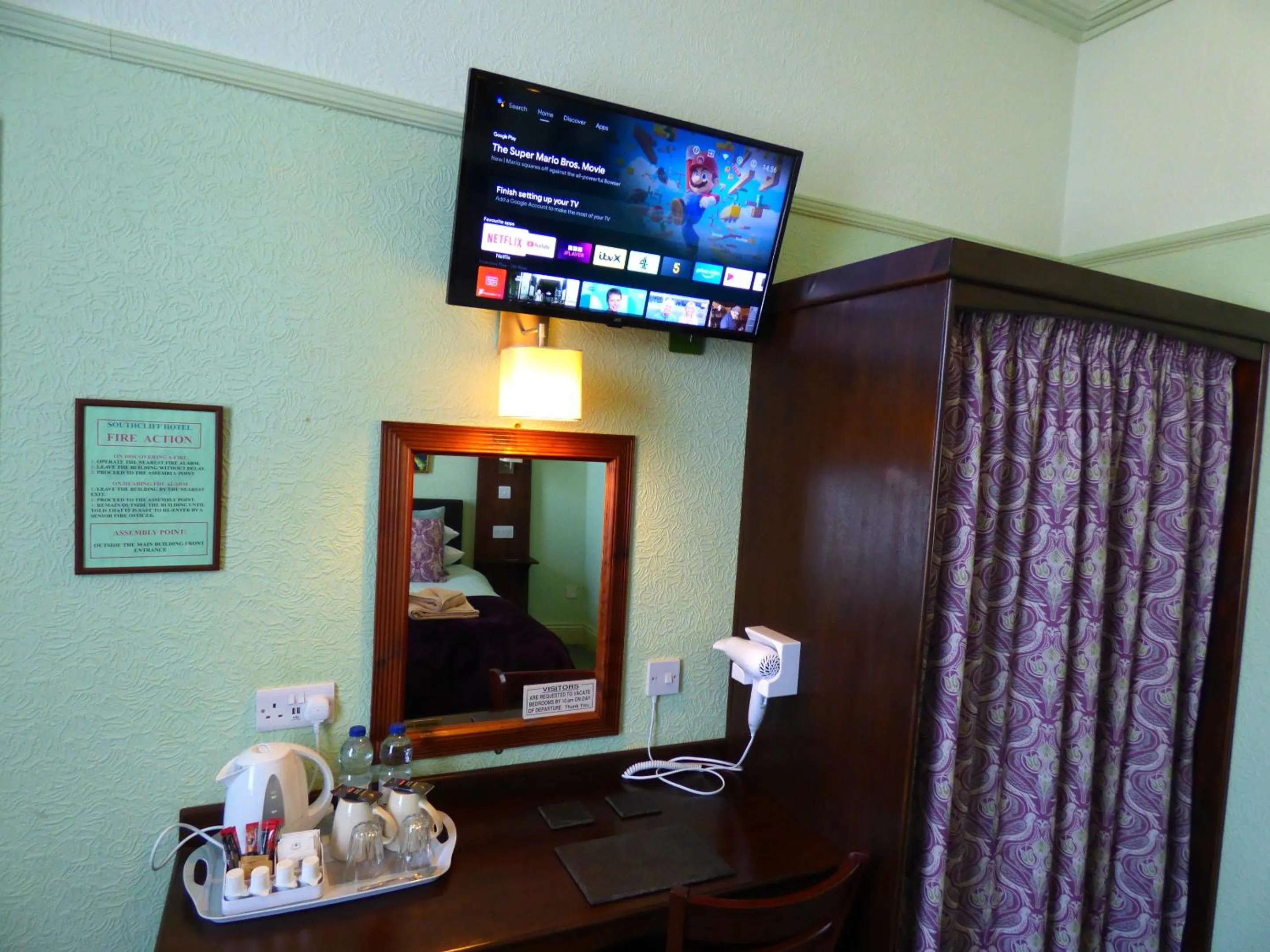 Bedroom in Southcliff Guest House