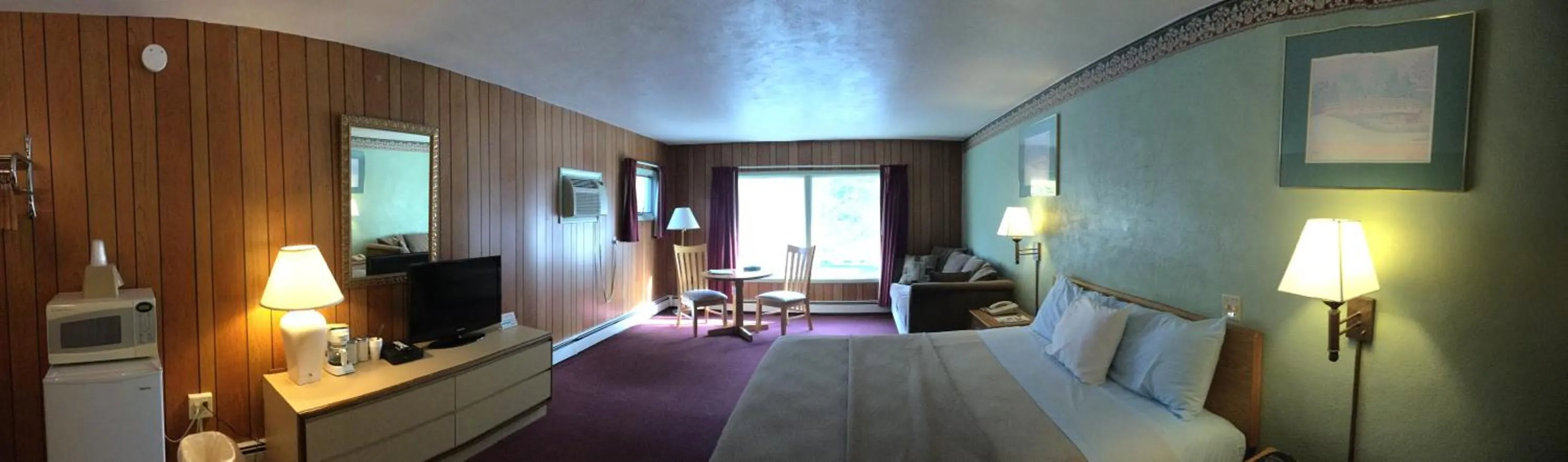 Bedroom, Bed in Mahoning Inn