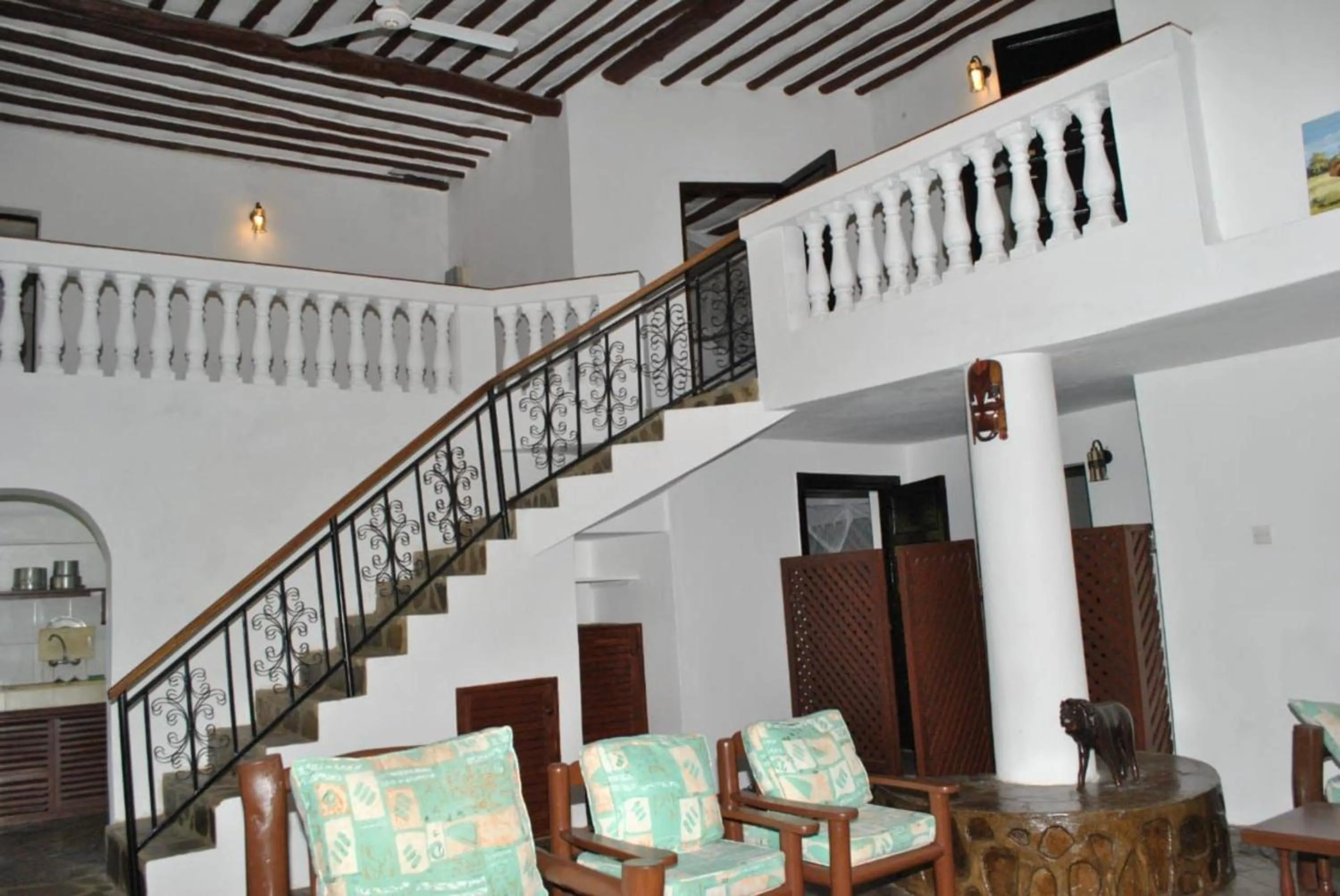Living room in Sonnie House Diani