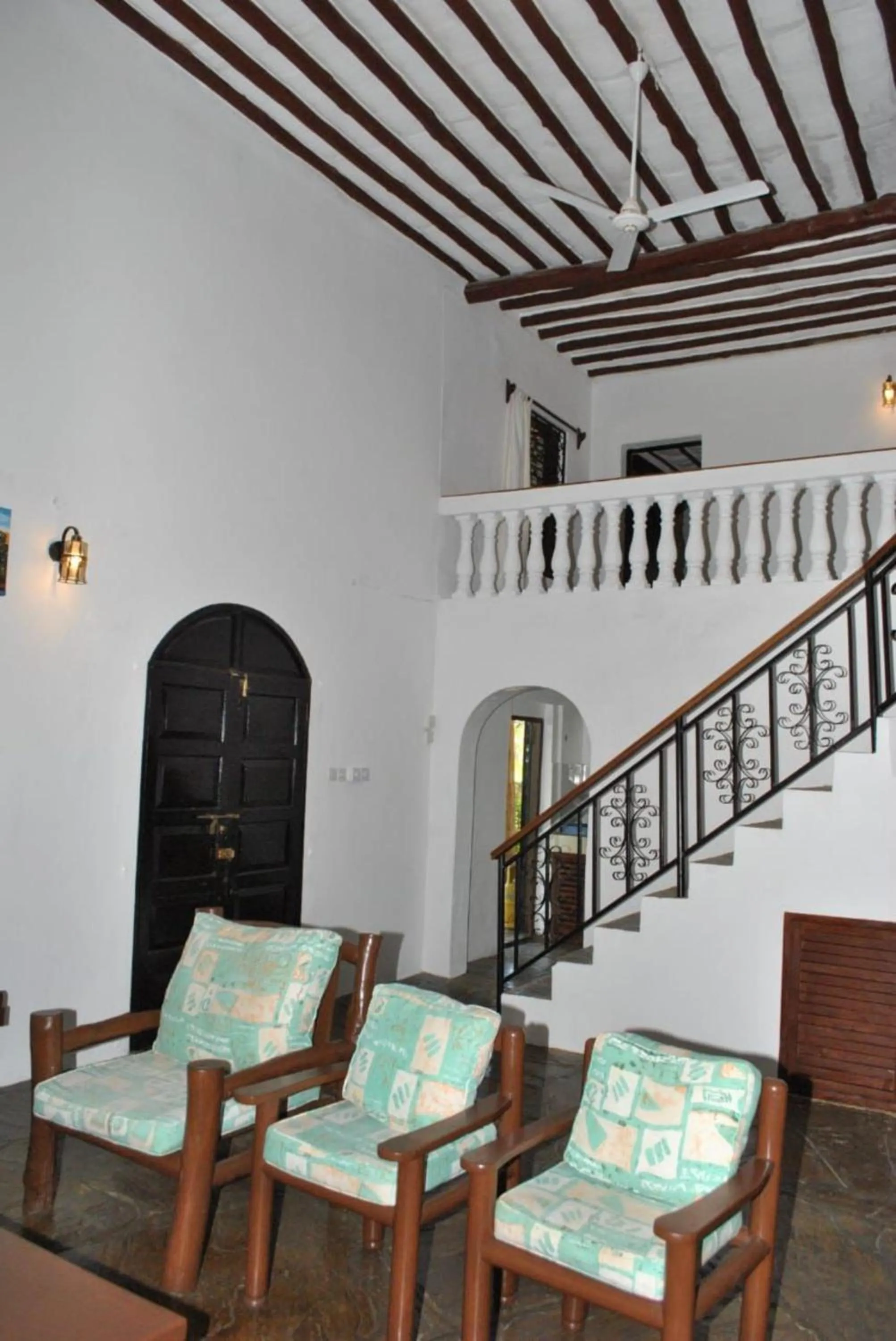 Living room in Sonnie House Diani