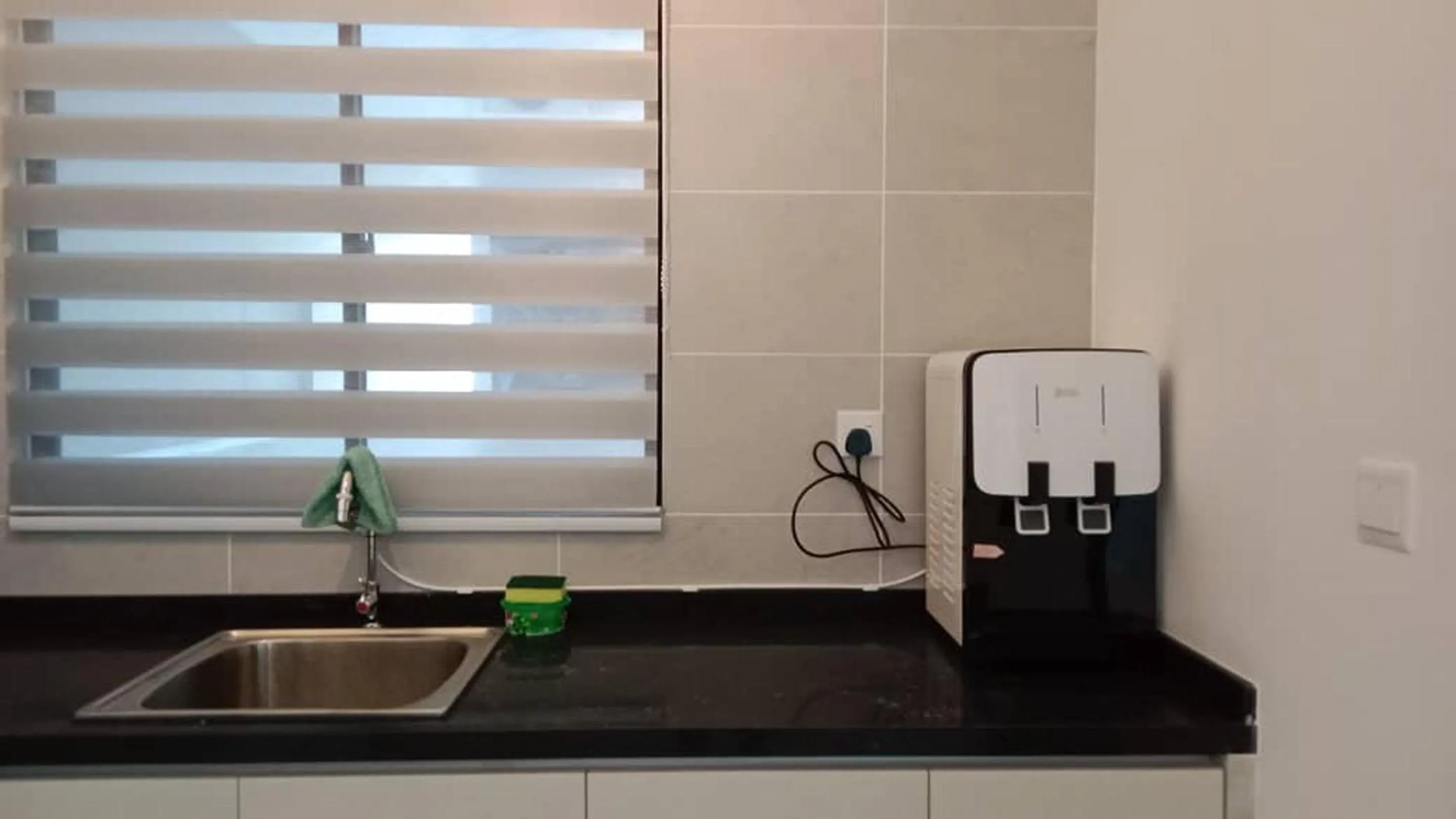 Kitchen or kitchenette in Twin Tower Johor Bahru by Glex