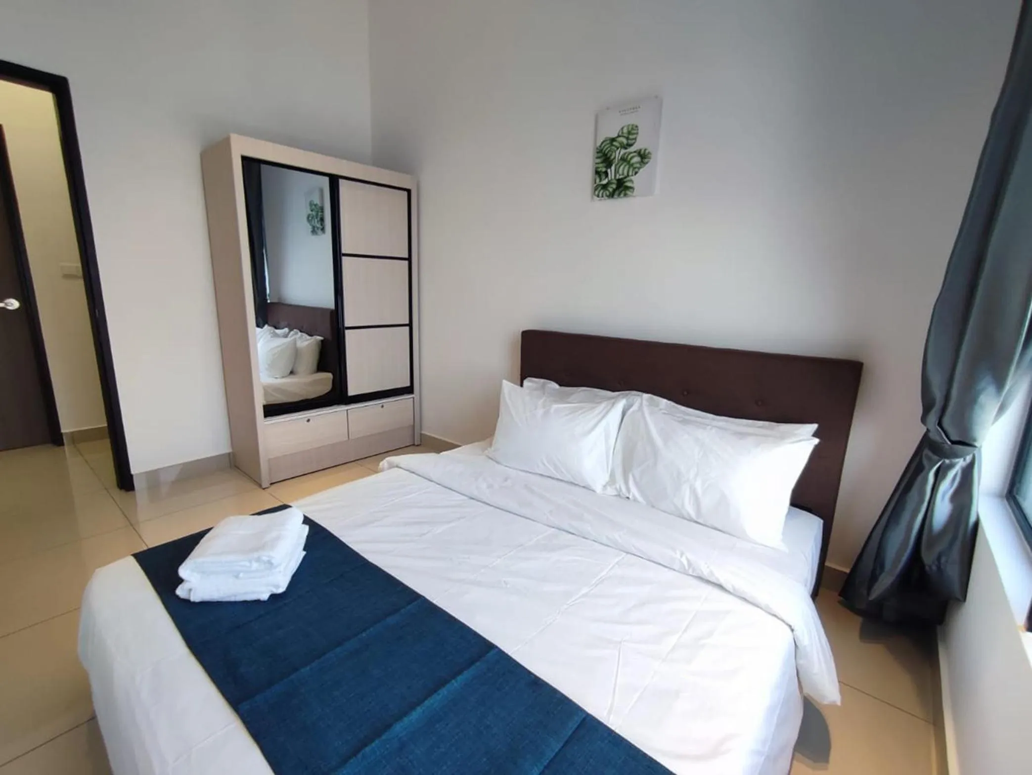 Photo of the whole room, Bed in Twin Tower Johor Bahru by Glex