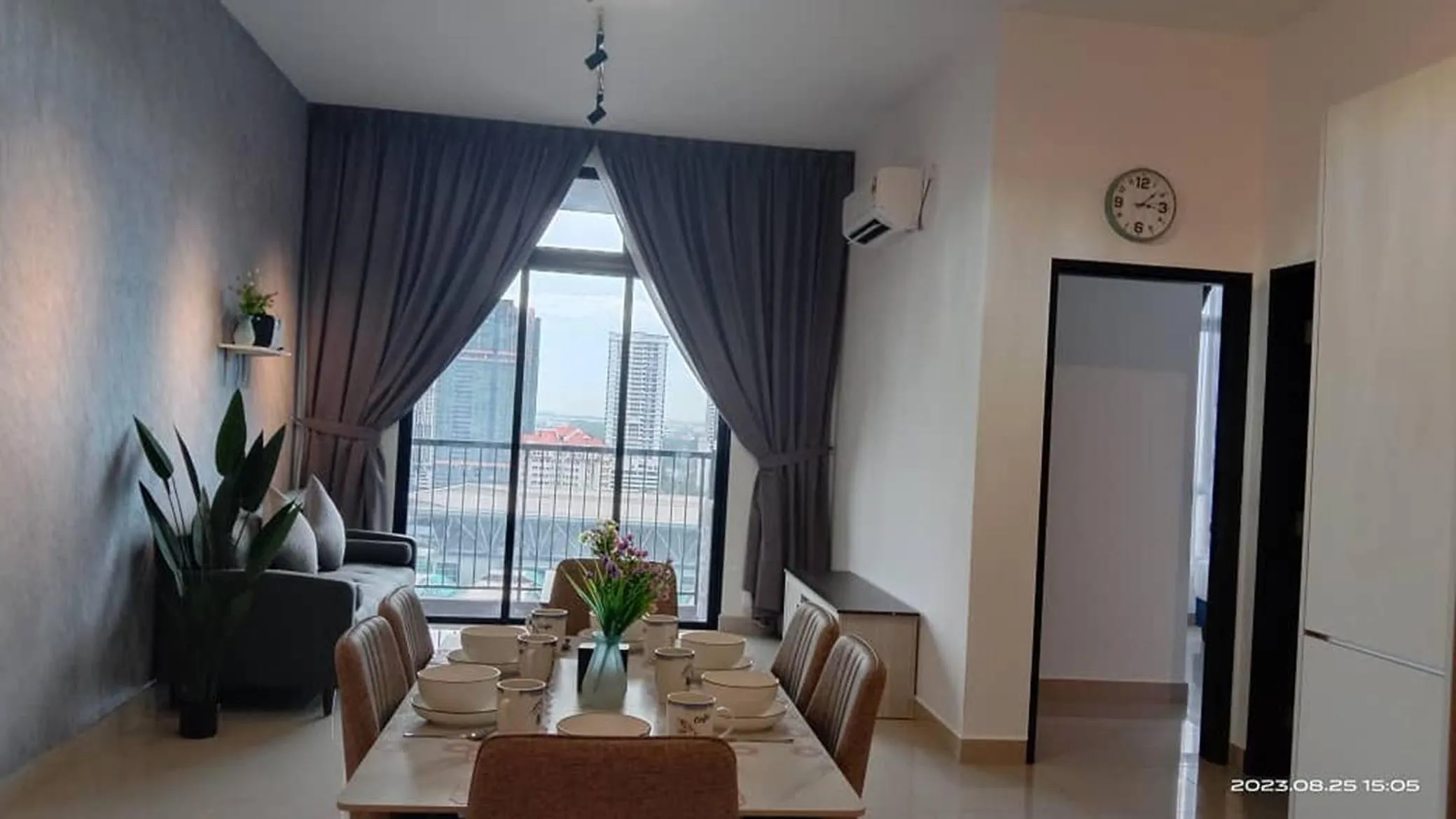 Living room in Twin Tower Johor Bahru by Glex