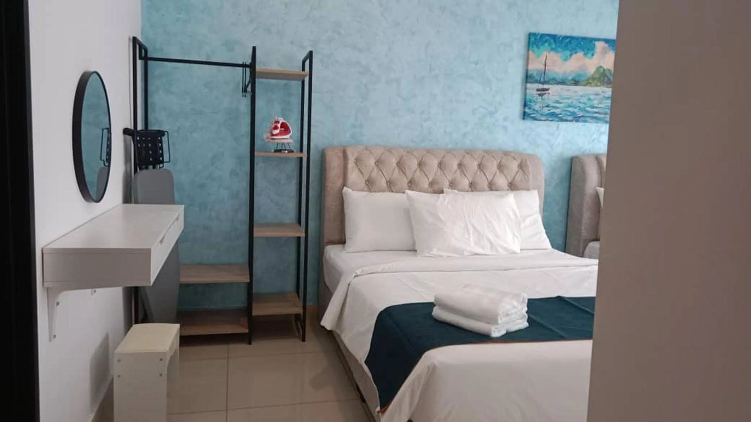 Photo of the whole room, Bed in Twin Tower Johor Bahru by Glex
