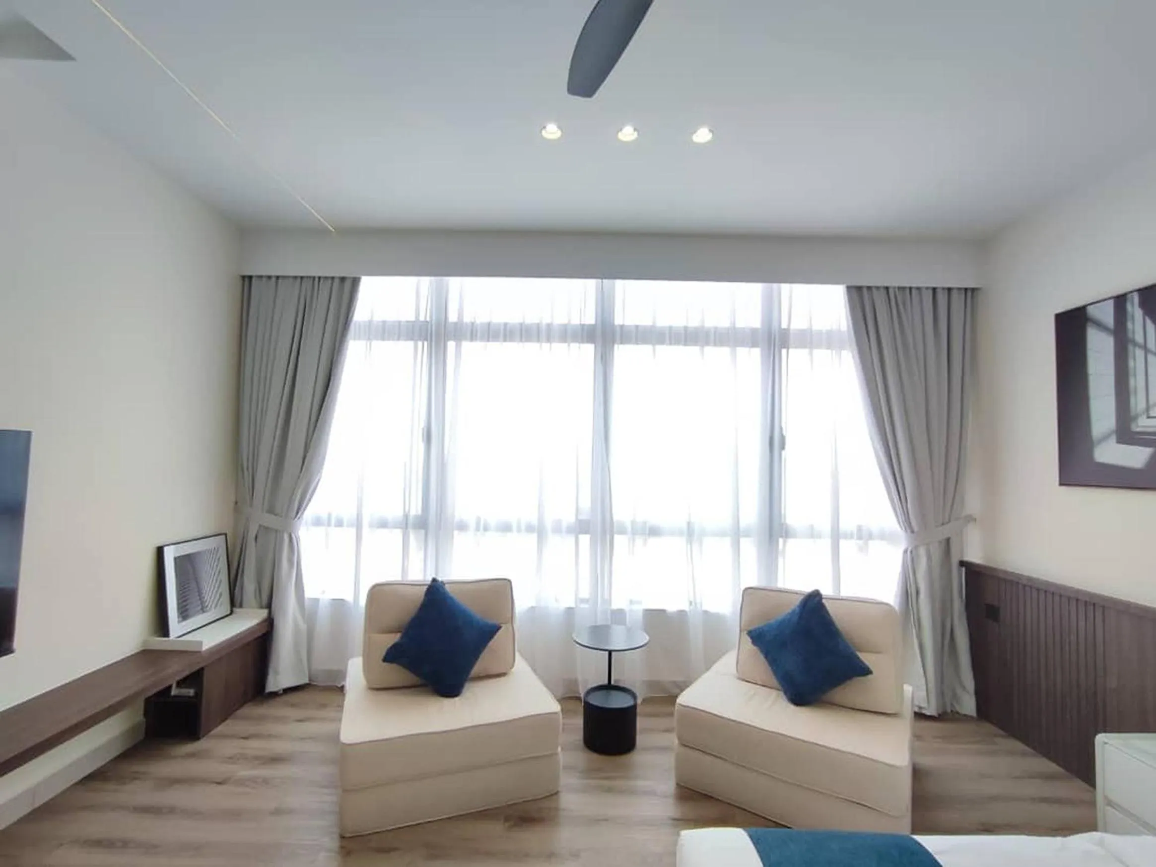 TV and multimedia in Twin Tower Johor Bahru by Glex