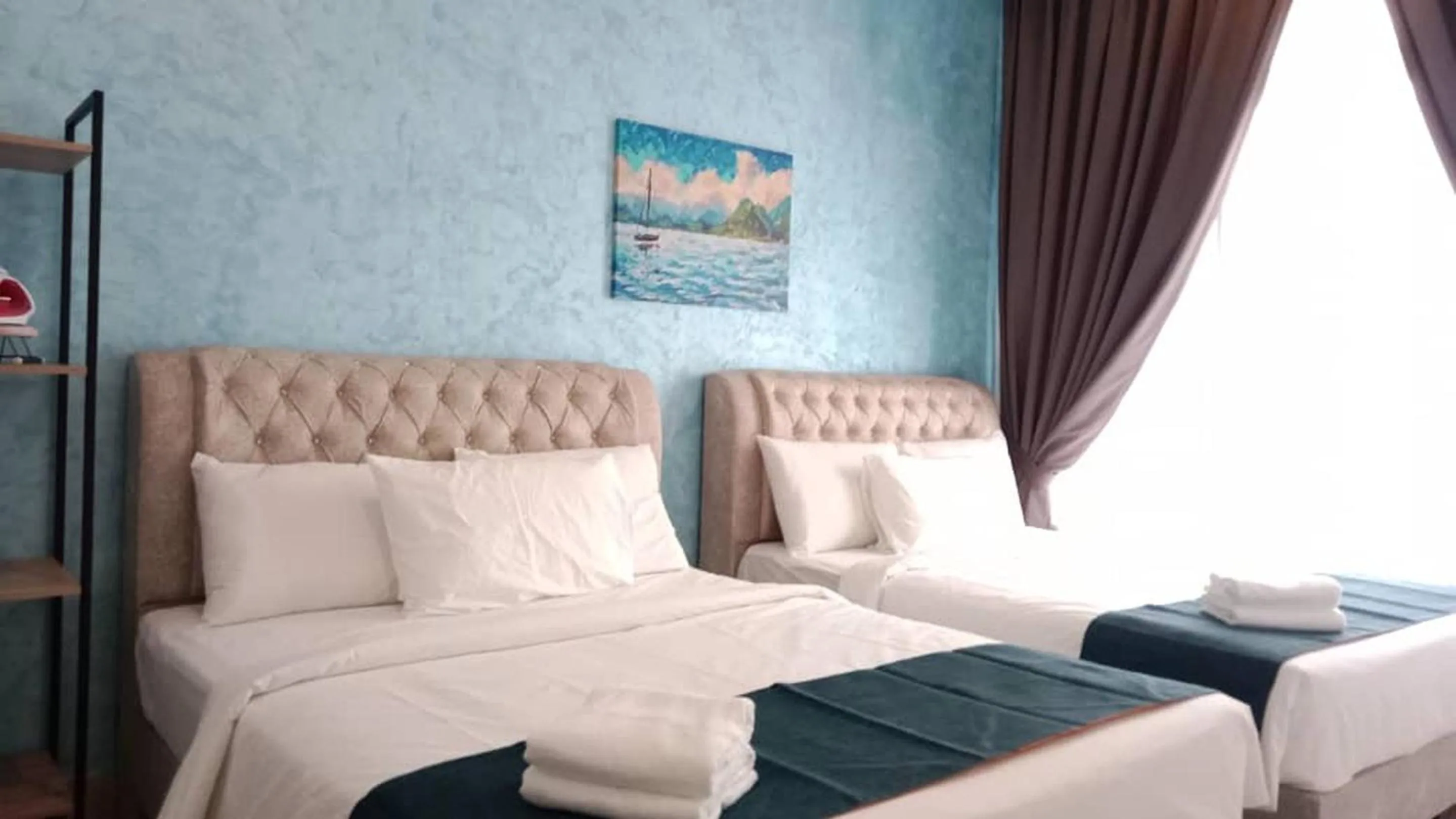 Bed in Twin Tower Johor Bahru by Glex