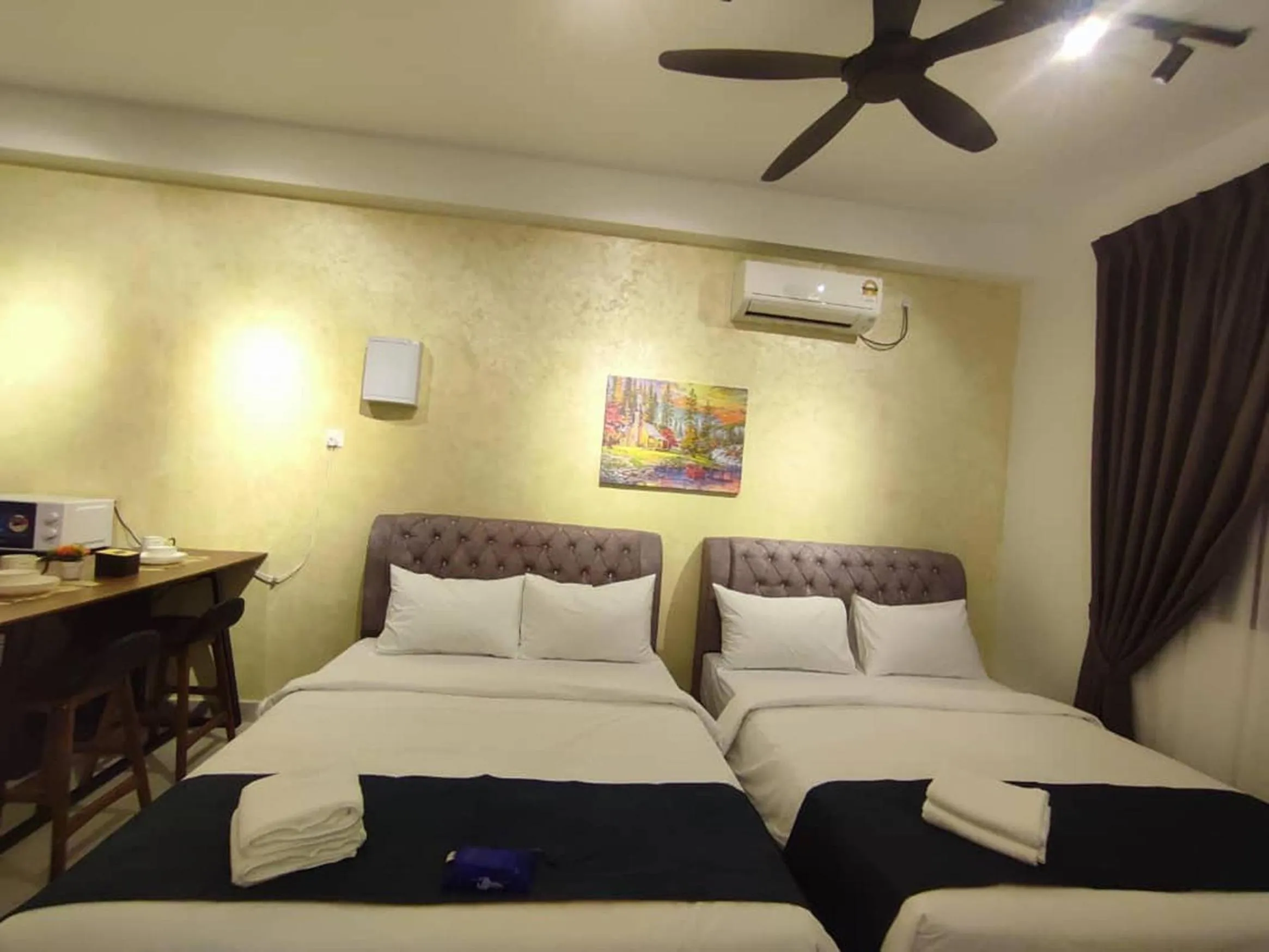 Bedroom, Bed in Twin Tower Johor Bahru by Glex