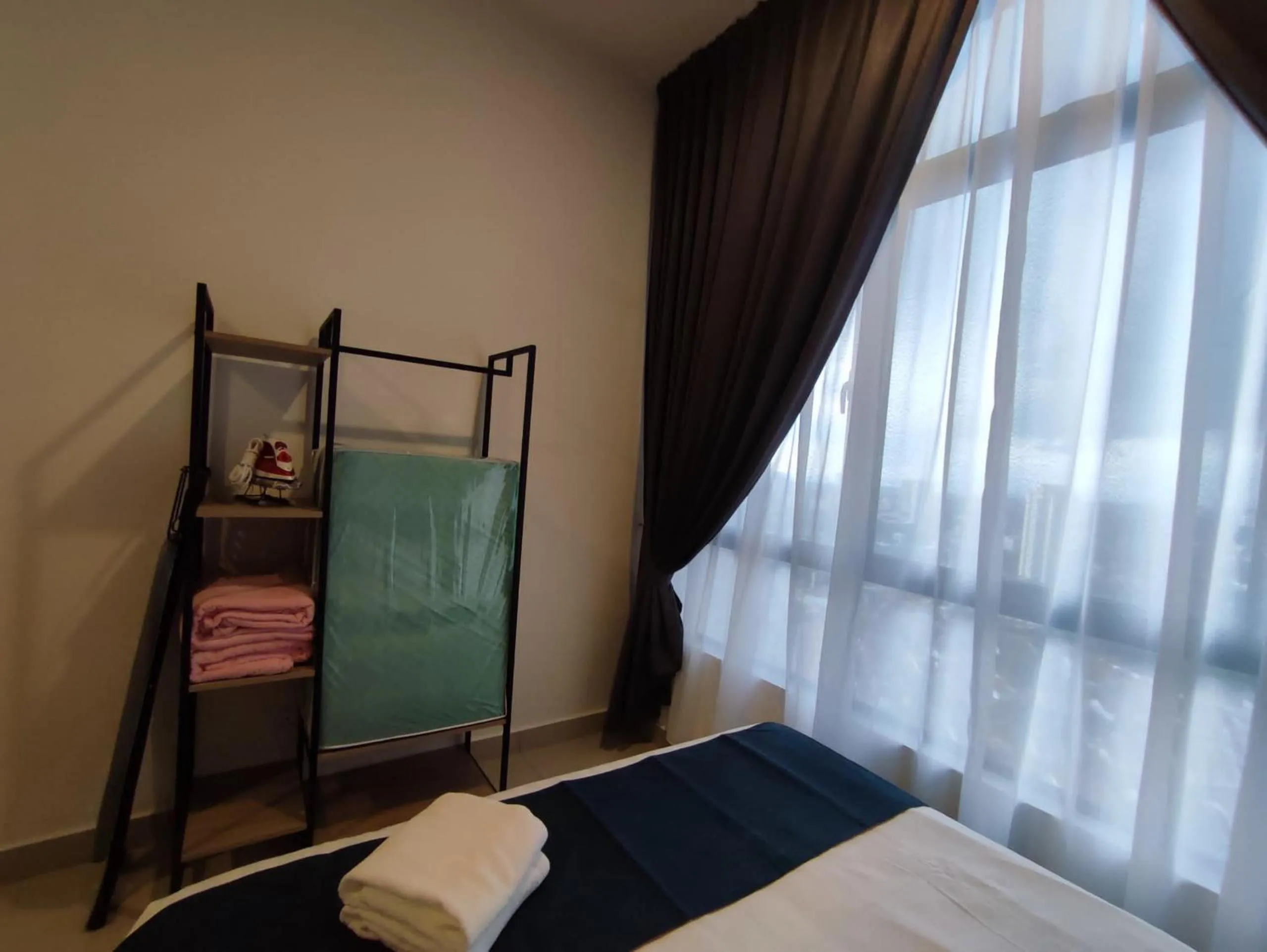 Bedroom, Bed in Twin Tower Johor Bahru by Glex