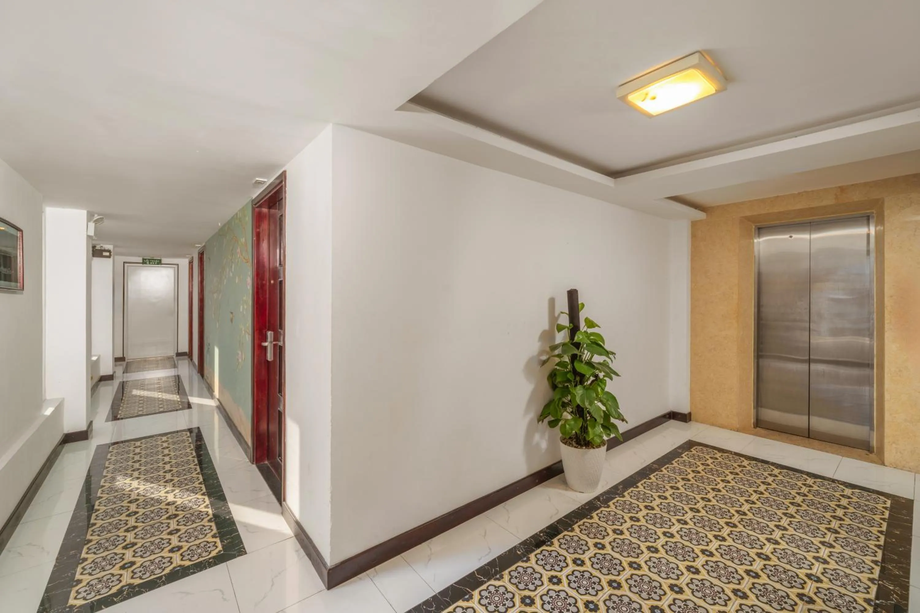 Restaurant/places to eat in Vina Spa Hotel