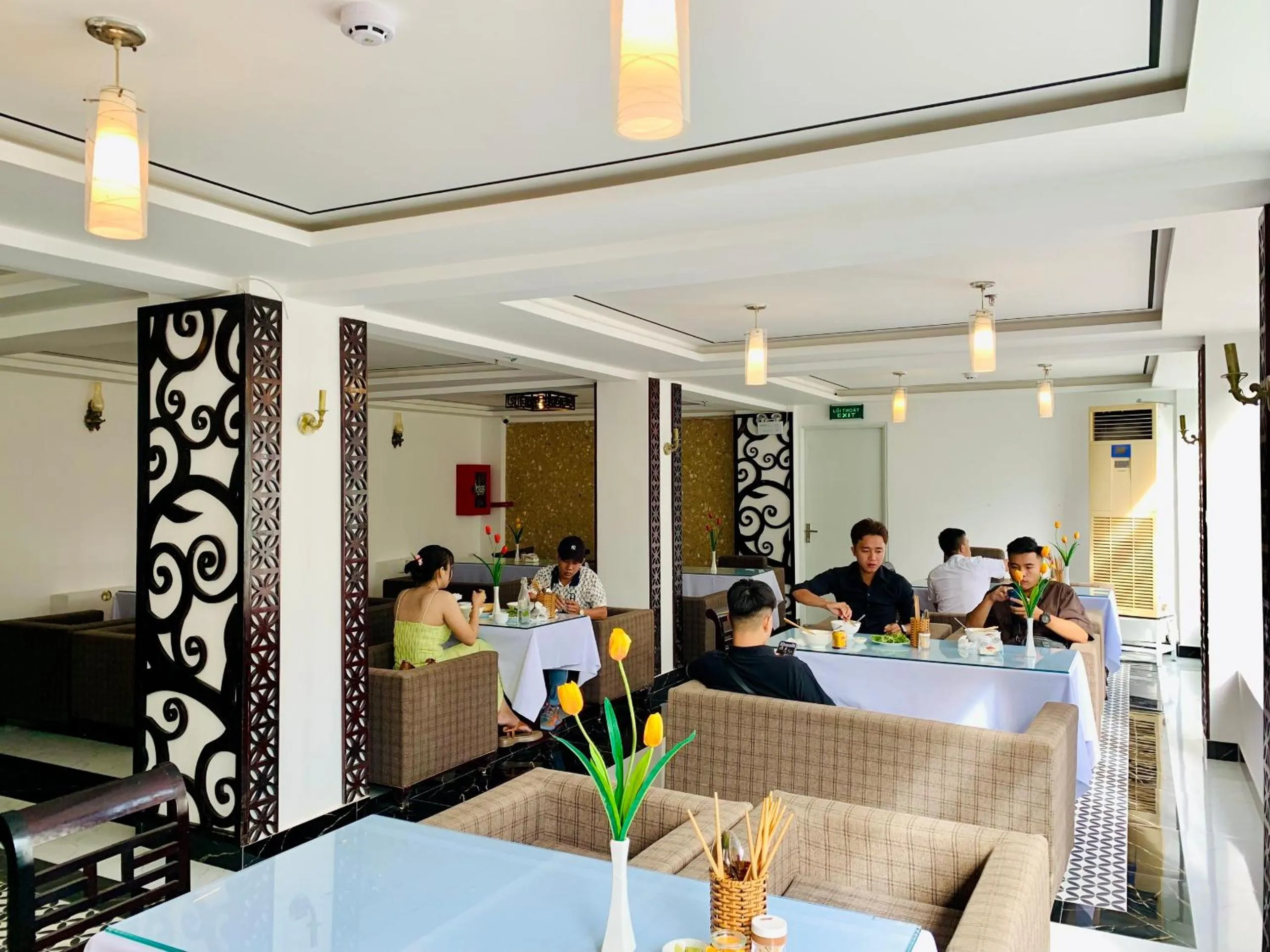 Restaurant/places to eat in Vina Spa Hotel