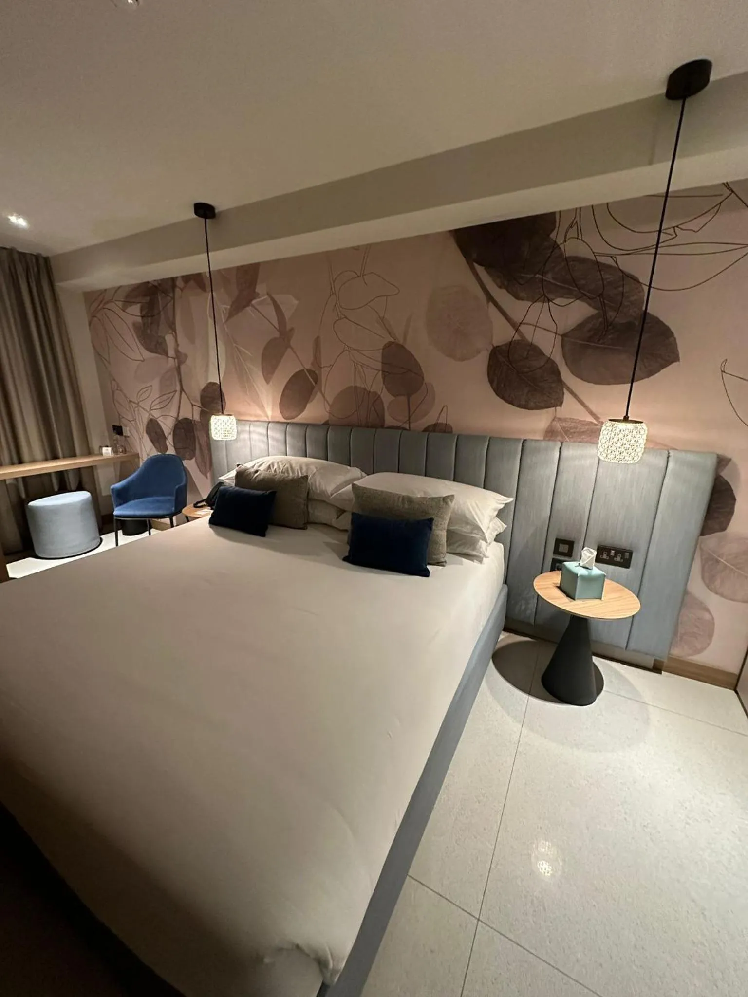 Bedroom, Bed in Deep Blu Boutique Hotel