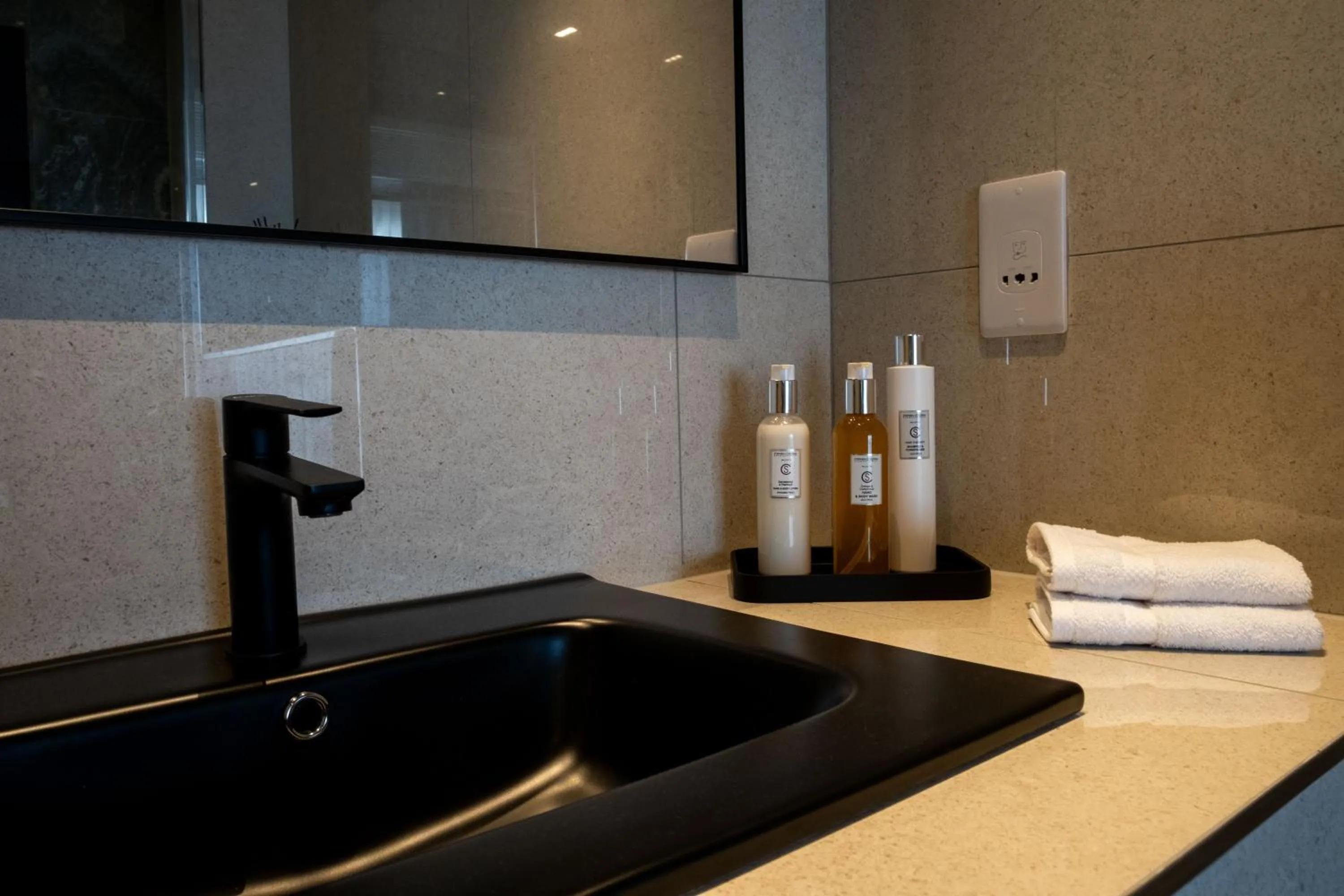 Bathroom in Deep Blu Boutique Hotel