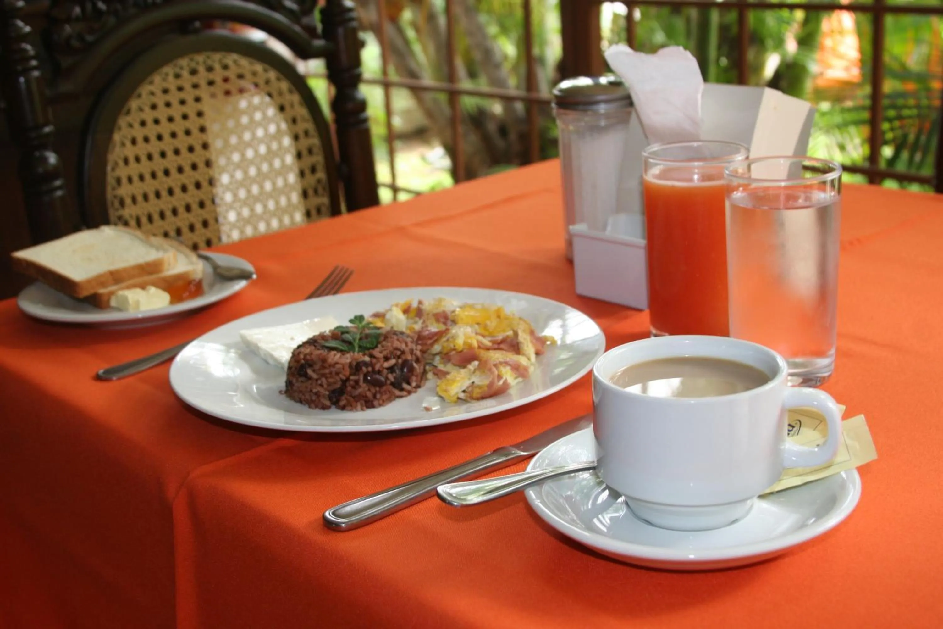 Breakfast in La Posada del Arcangel