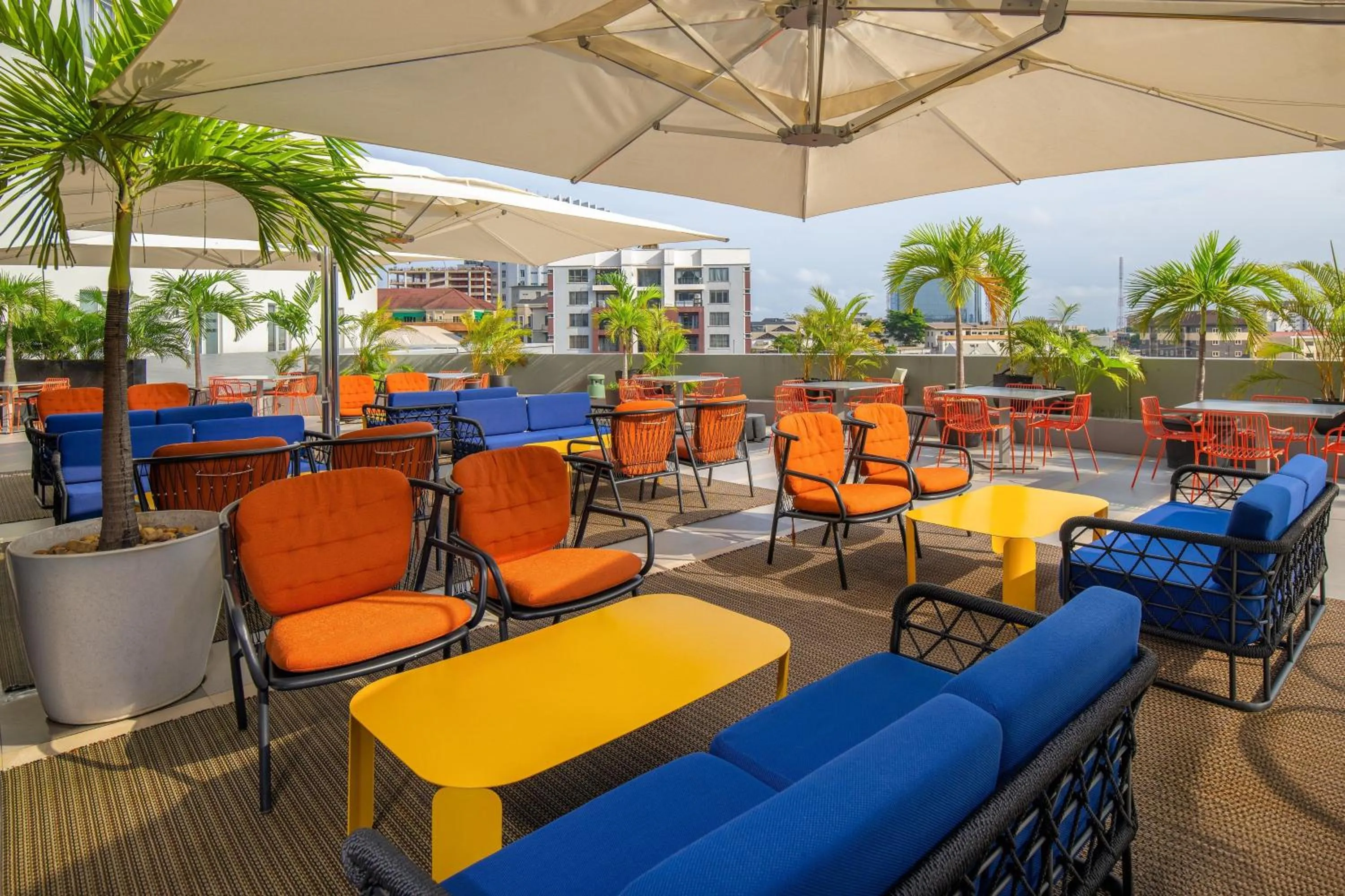 Lounge or bar in Four Points by Sheraton Lagos