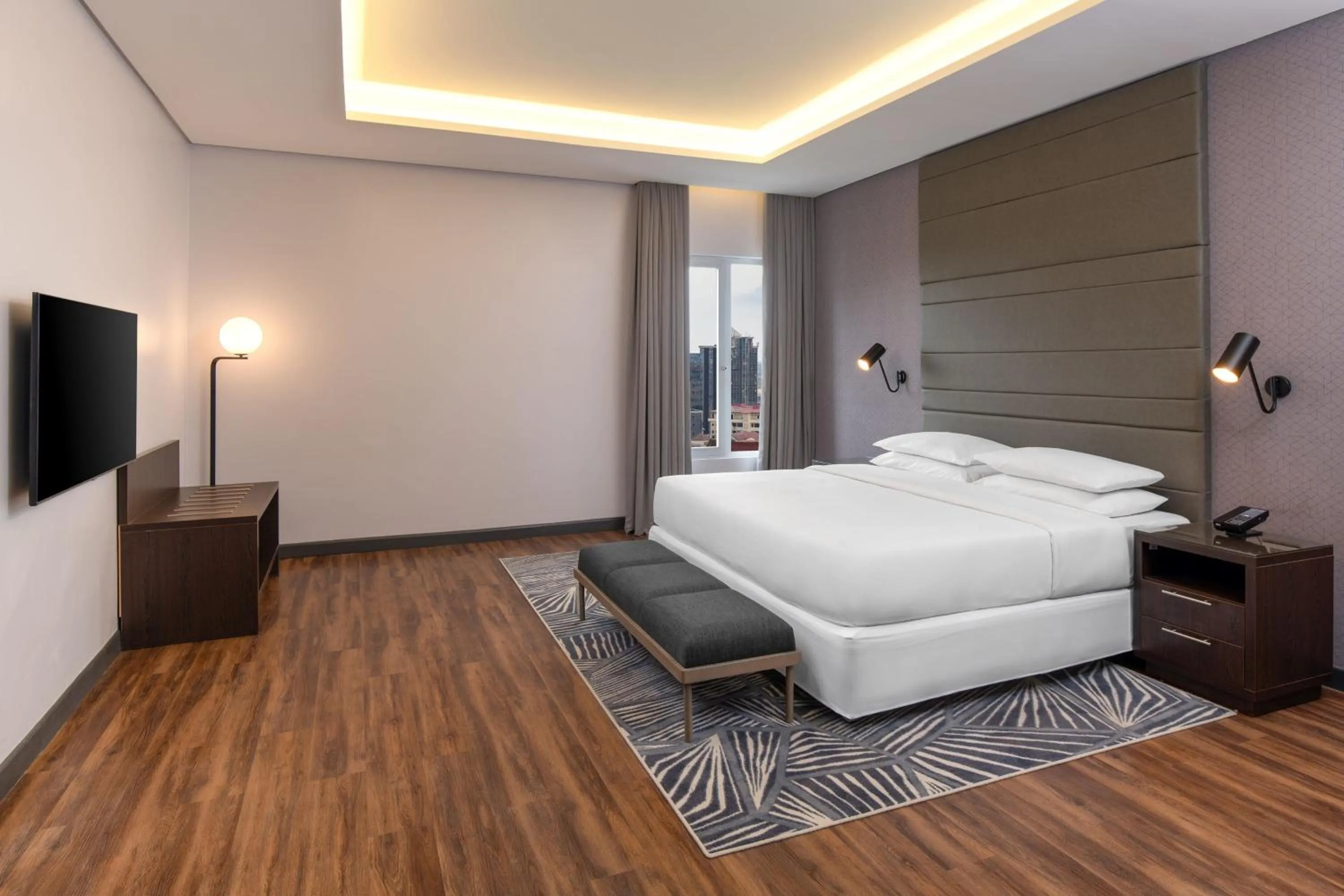 Bedroom, Bed in Four Points by Sheraton Lagos