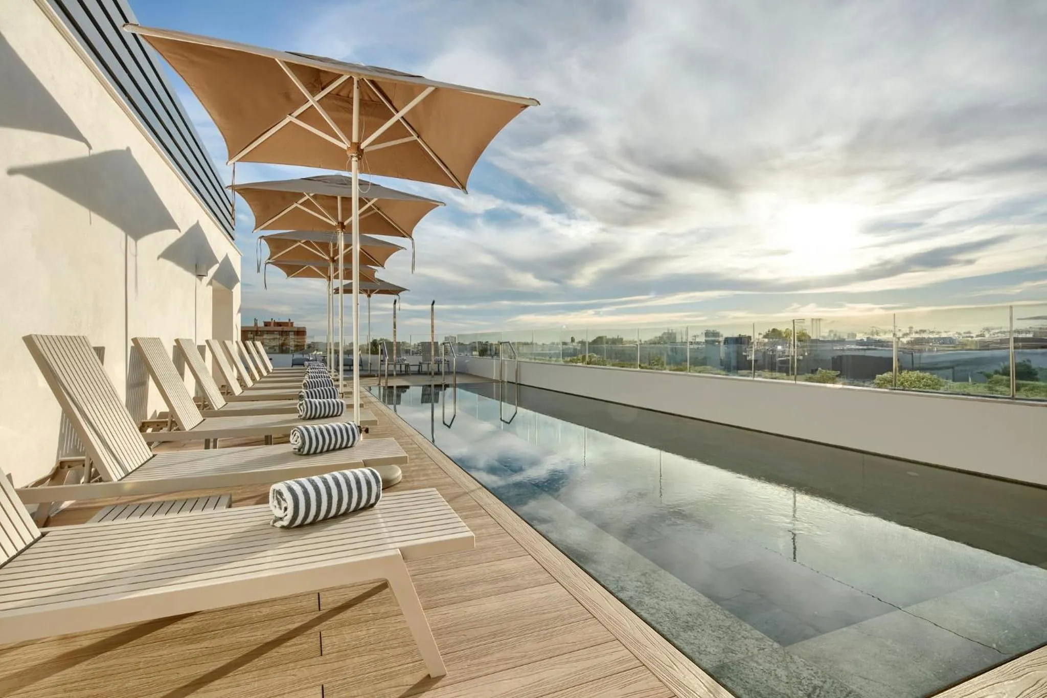 Swimming pool in Sercotel Rosaleda Málaga