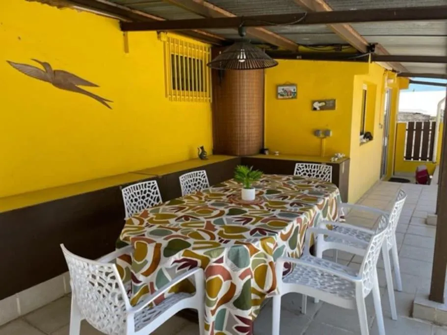 charmante maison avec piscine, idéale famille