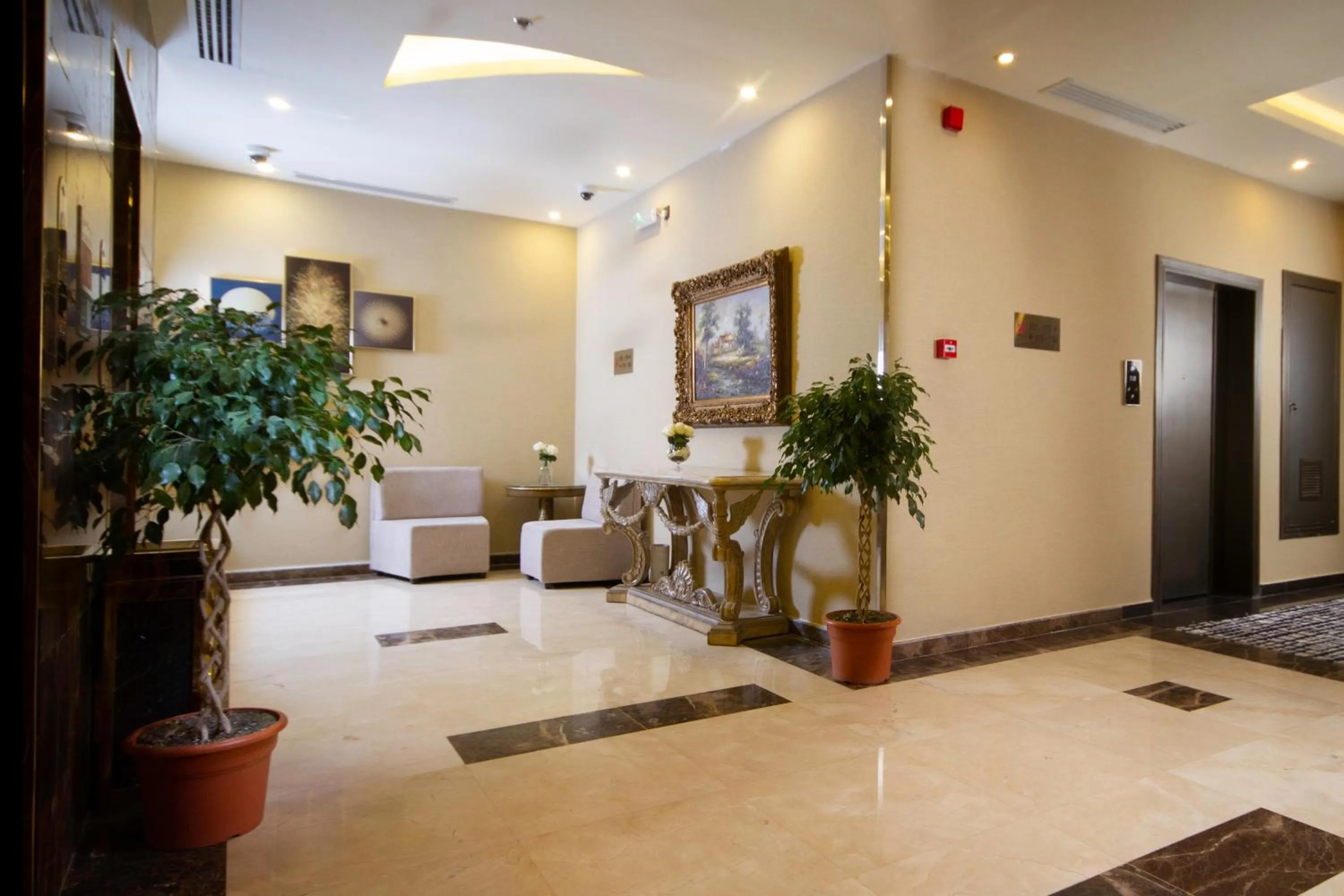 Property building in Cloud City Hotel