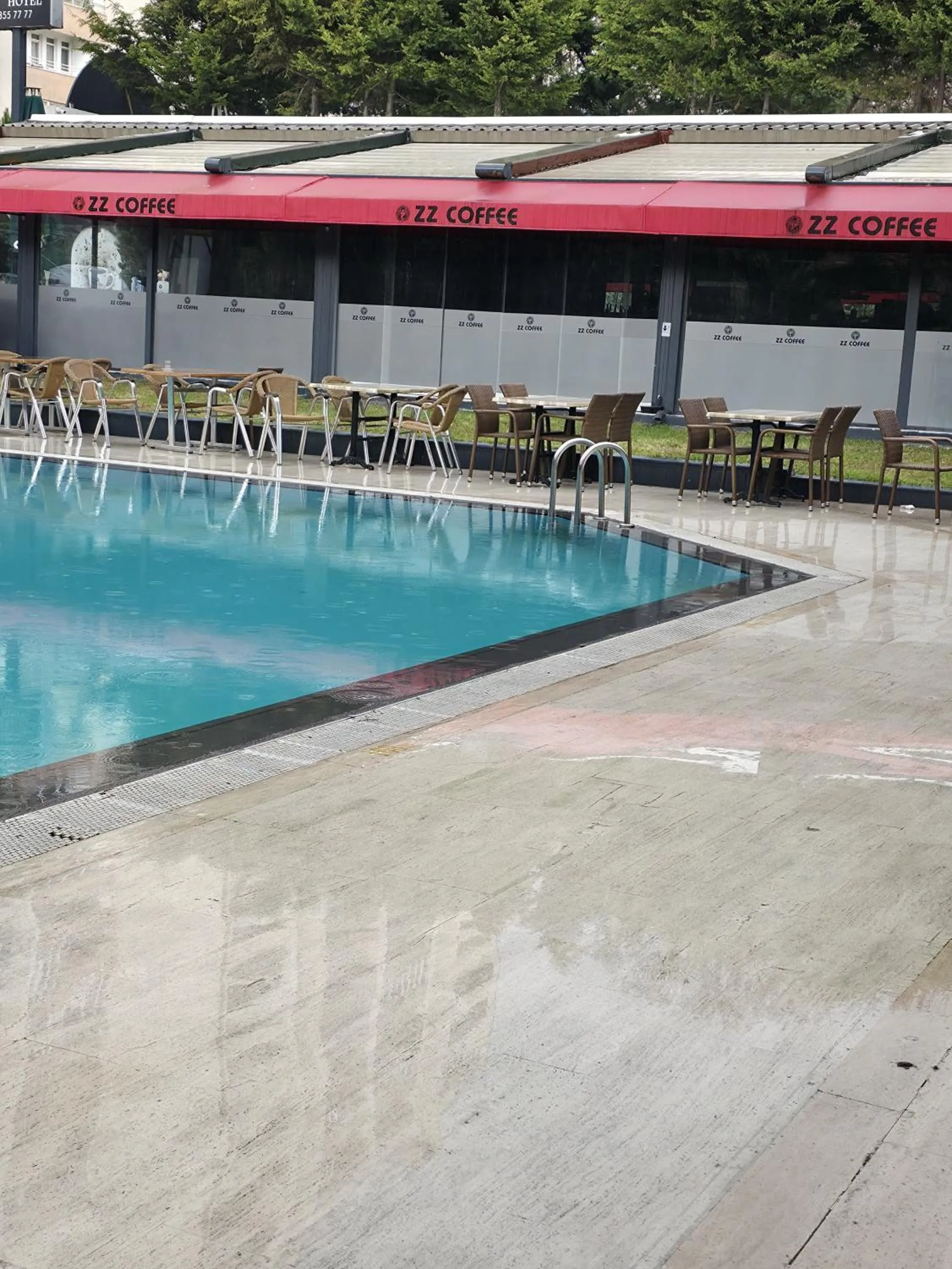 Pool view in Gardan Hotel