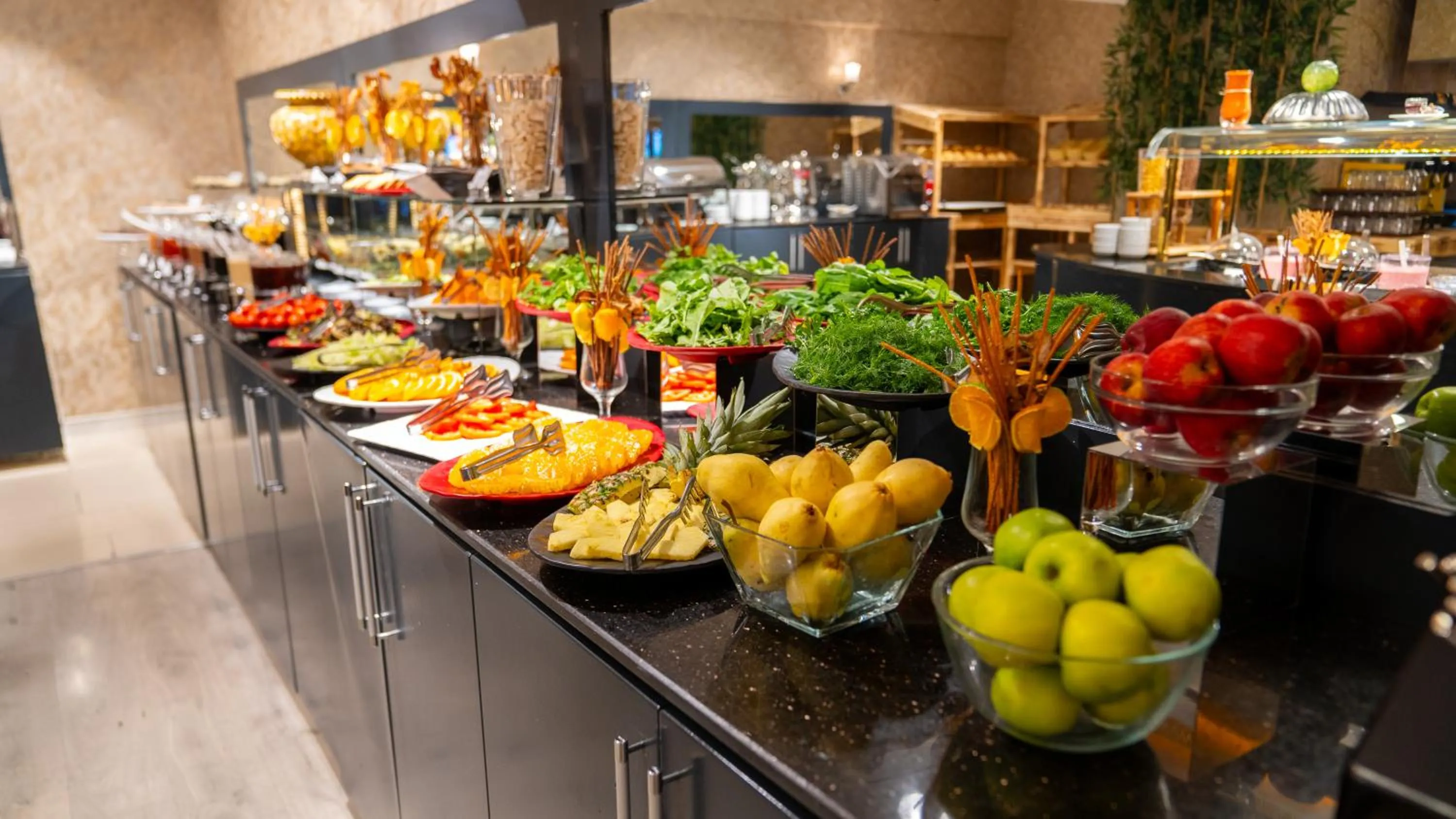 Food in Gardan Hotel