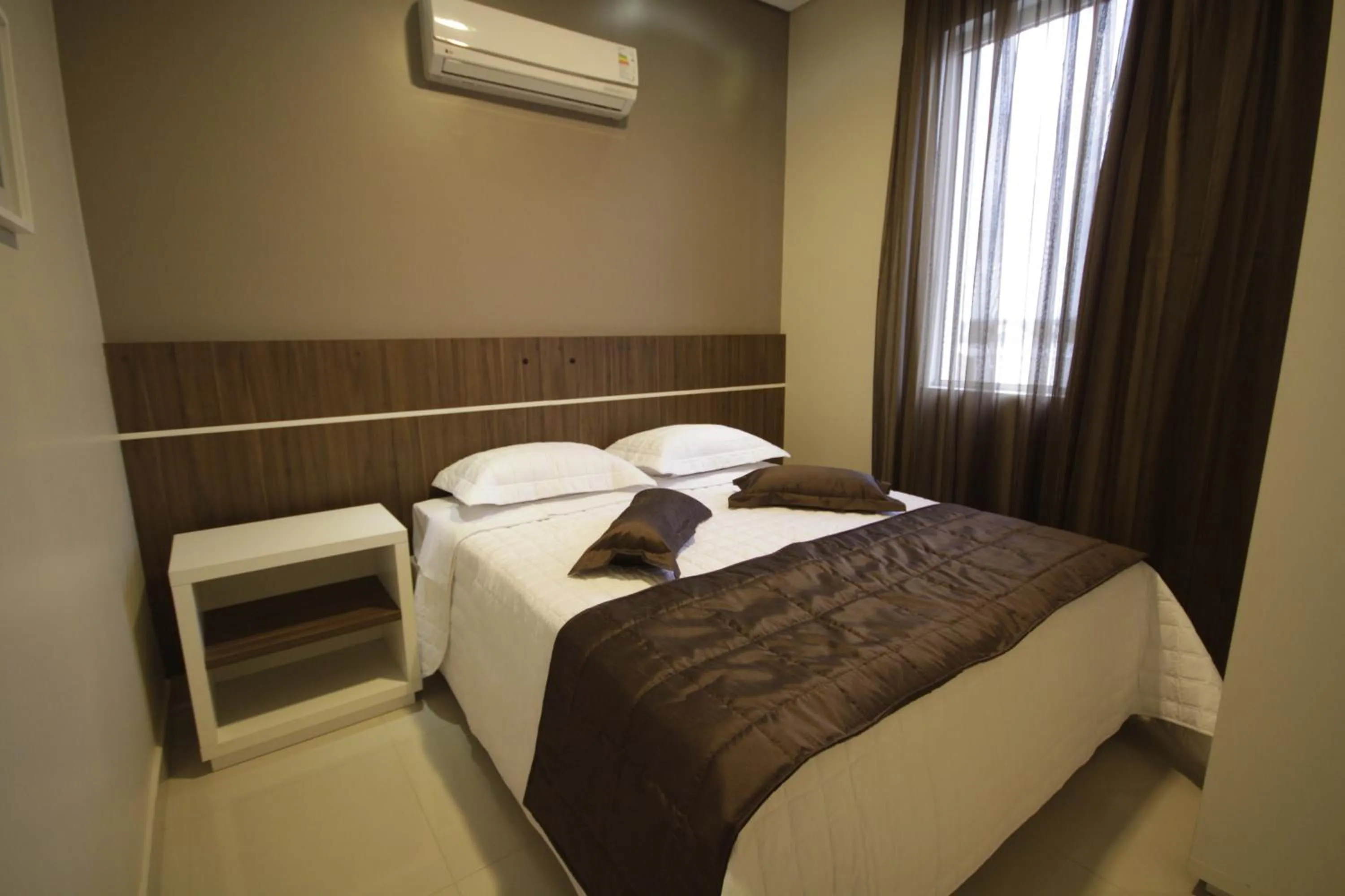 Bed in Hotel Emacite Flex