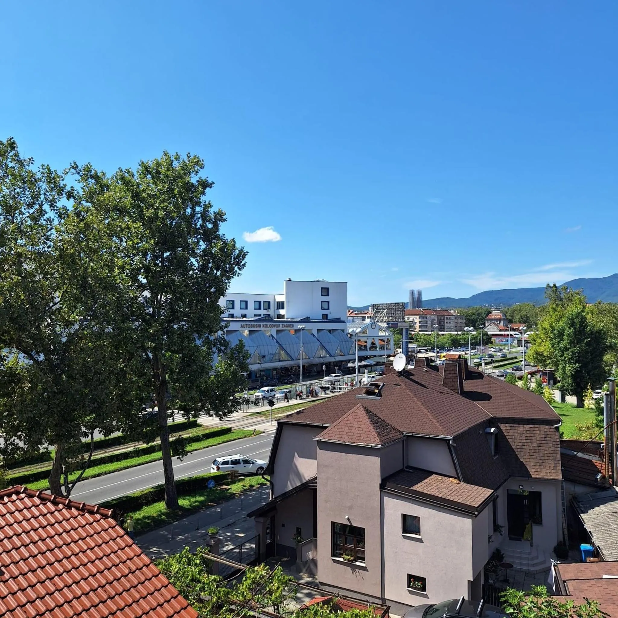 Property building in iNova