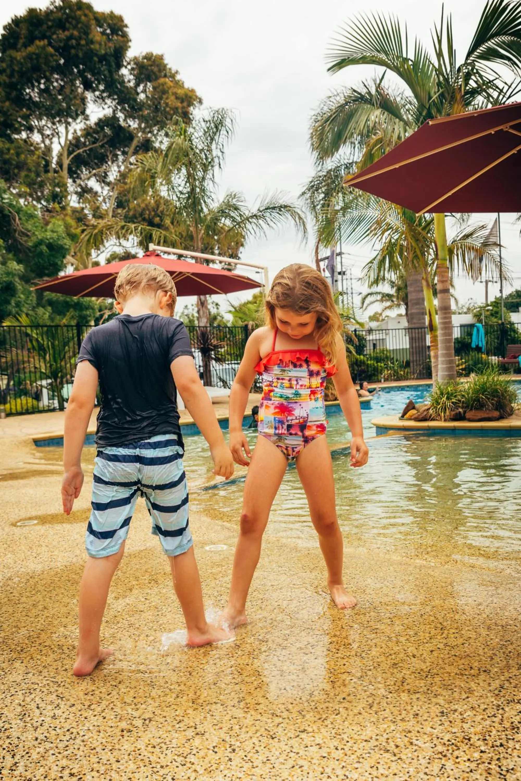 Swimming pool in BIG4 Melbourne Holiday Park