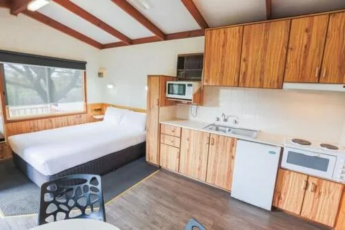 Bed in BIG4 Melbourne Holiday Park